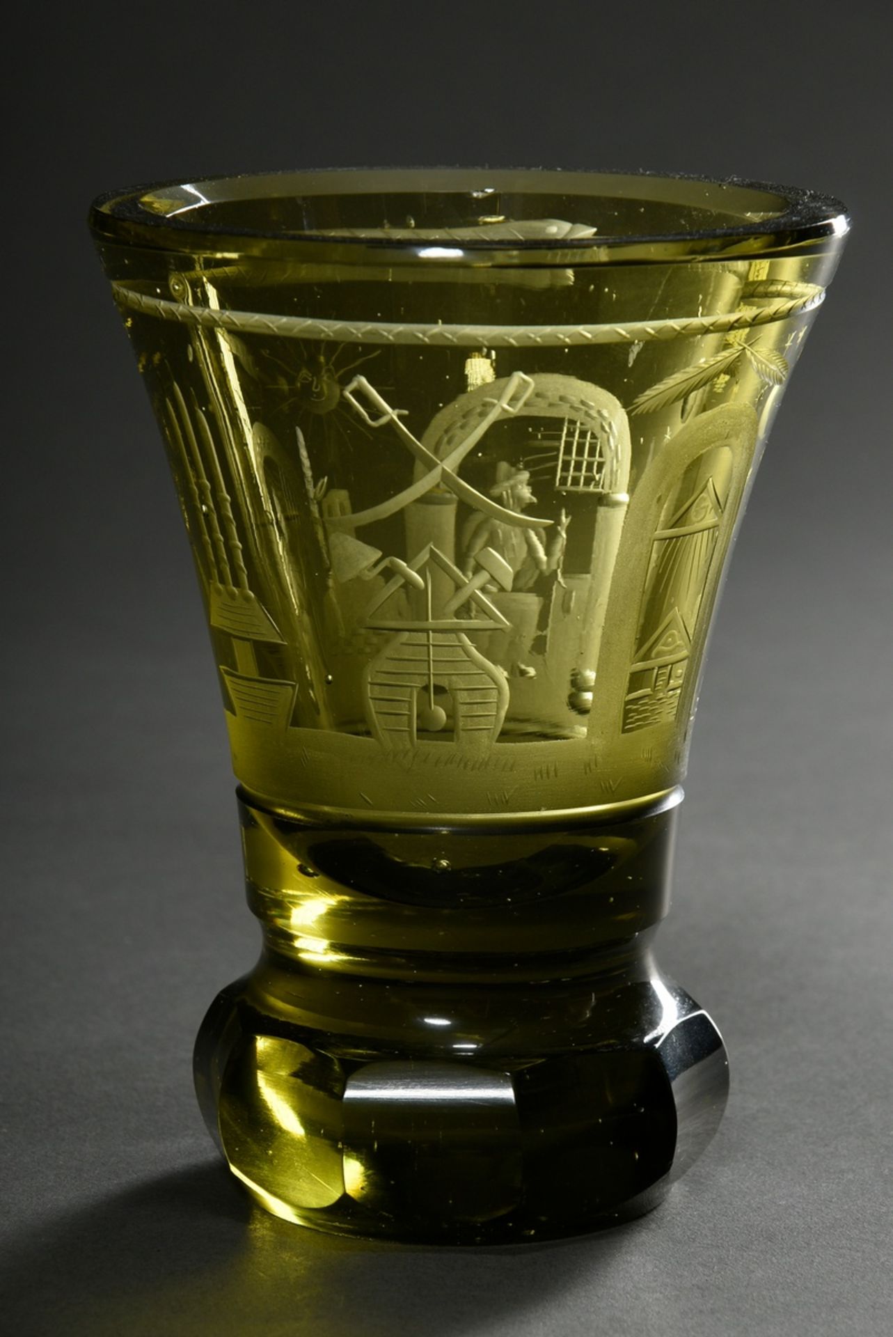 Extending, thick-walled masonic foot cup with green etching, circumferential serpent under broad li - Image 3 of 5
