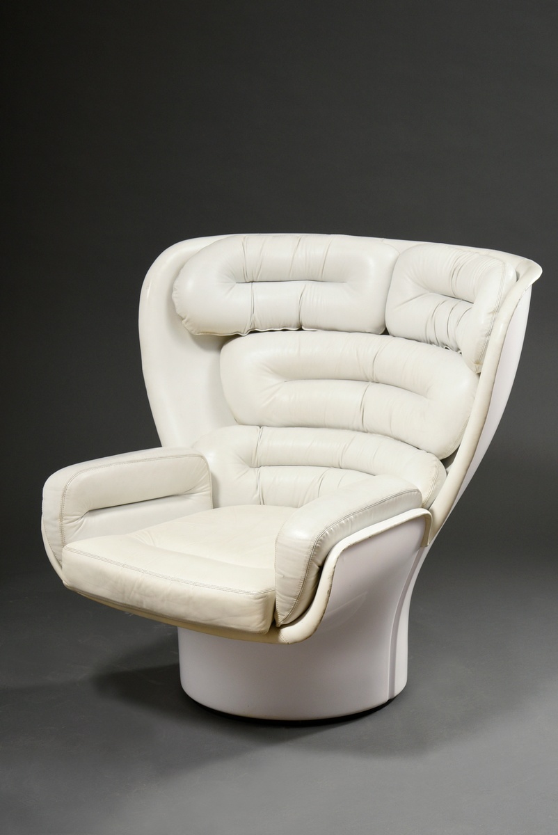 "Elda" lounge chair, design: Joe Colombo Comfort Design 1965, cantilever frame of white fiberglass 