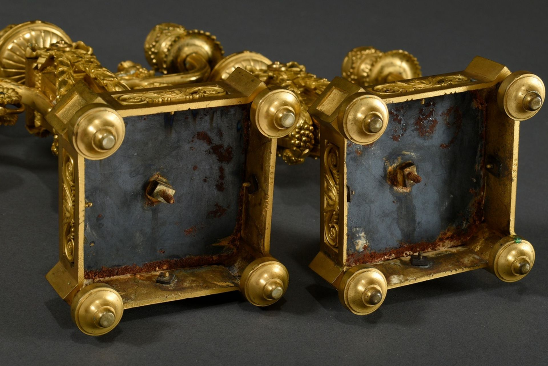 2 Fire-gilt bronze girandoles in Louis XVI style in finest execution, base ornaments screwed on, bo - Image 5 of 5