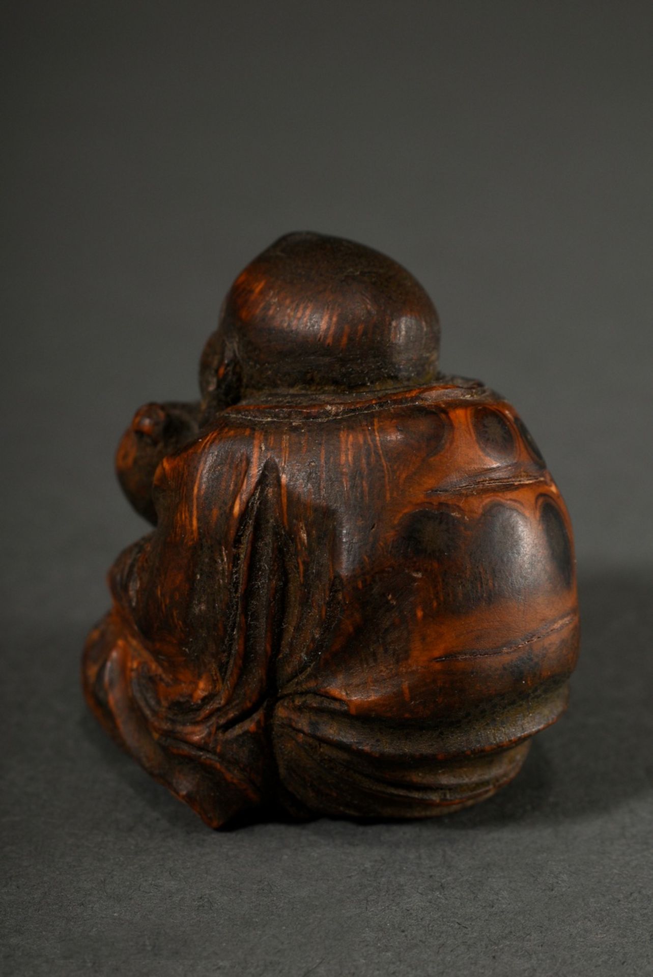 4 Various fine bamboo carvings: "Old Daoist sage with calabash", China, Qing period (h. 4.5cm, min. - Image 3 of 14