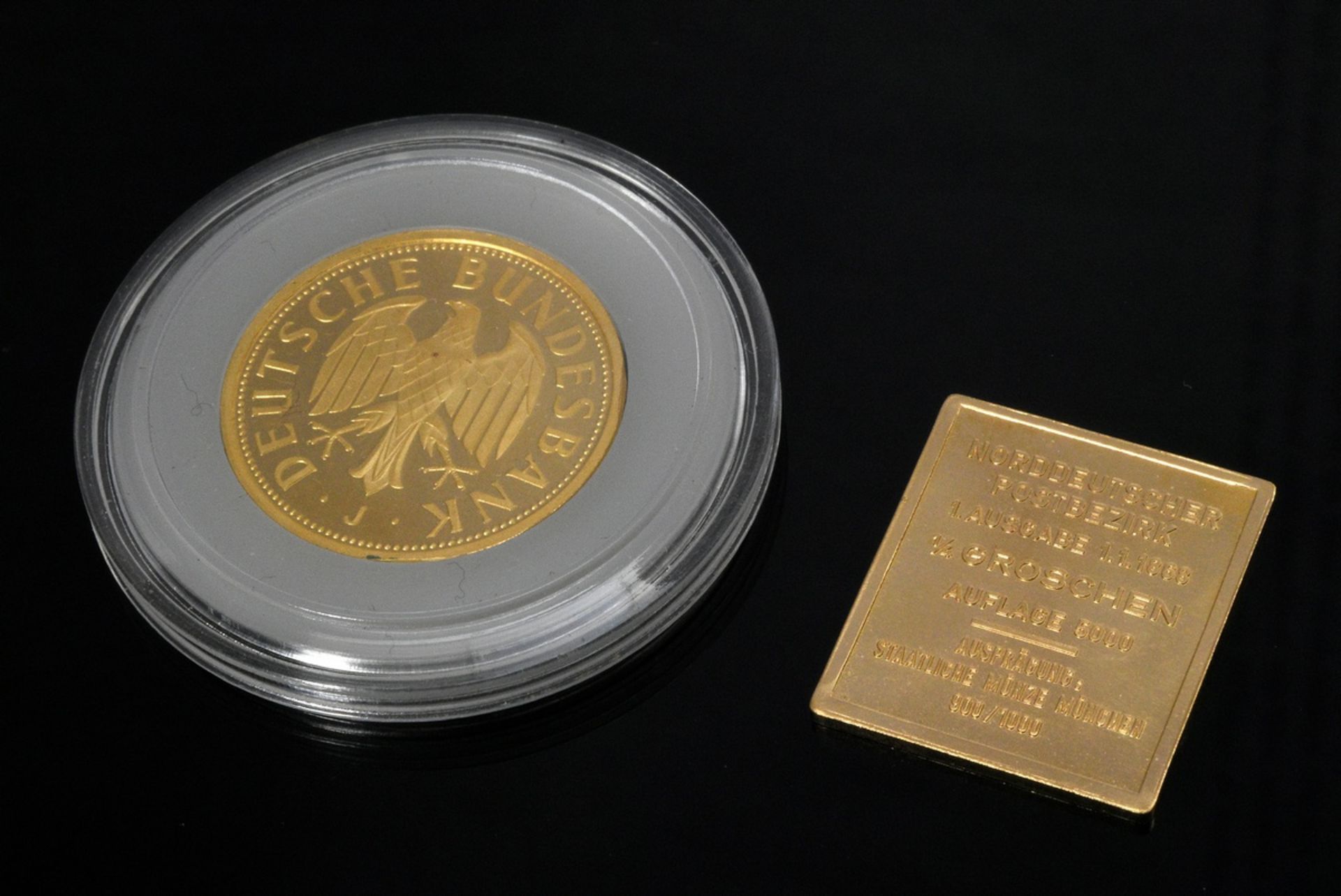 2 Diverse Gelbgold 999/900 Münzen: "1 Deutsche Mark 2001" (12g, Ø 2,4cm) und "1/4 Groschen Norddeut - Bild 2 aus 3