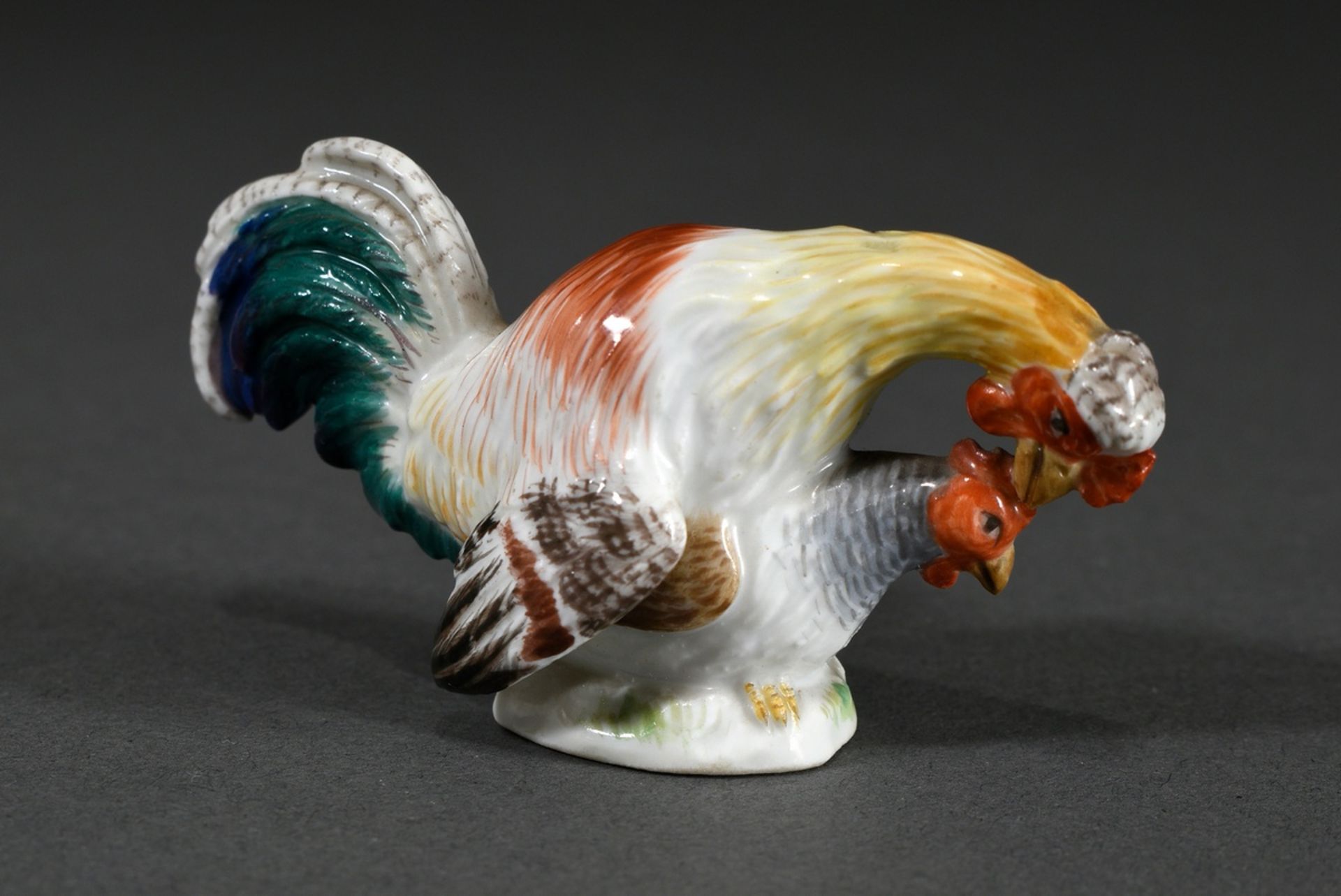 Meissen miniature "Cock on Hen", naturalistic form with copulating chicken couple on oval base, pol - Image 2 of 4