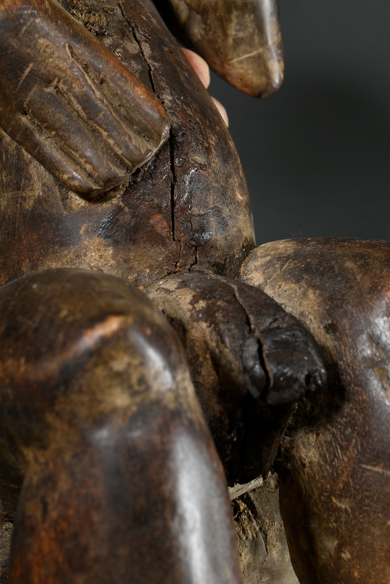 Male African ancestor figure "Blolo bian" with scarifications, carved wood with remains of old pati - Image 8 of 9
