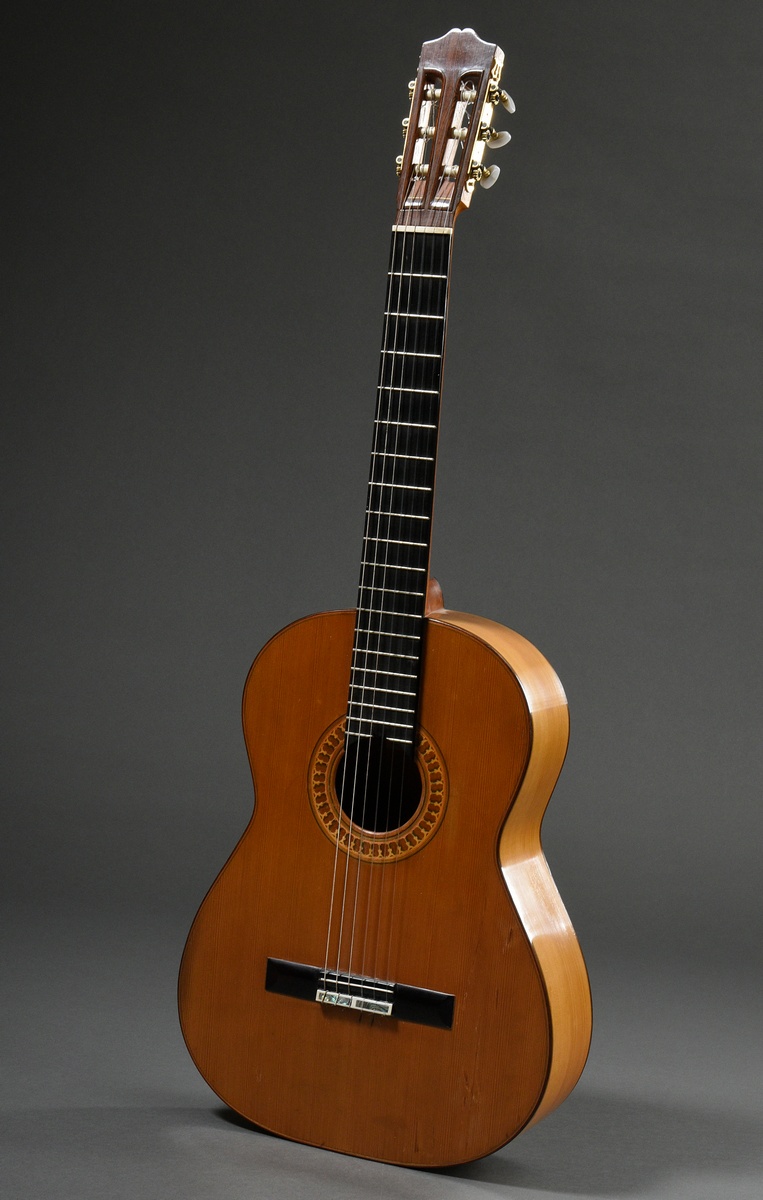 Flamenco guitar, Michael Wichmann, Hamburg 1987, label inside with stamp and signature, cedar top ( - Image 4 of 15