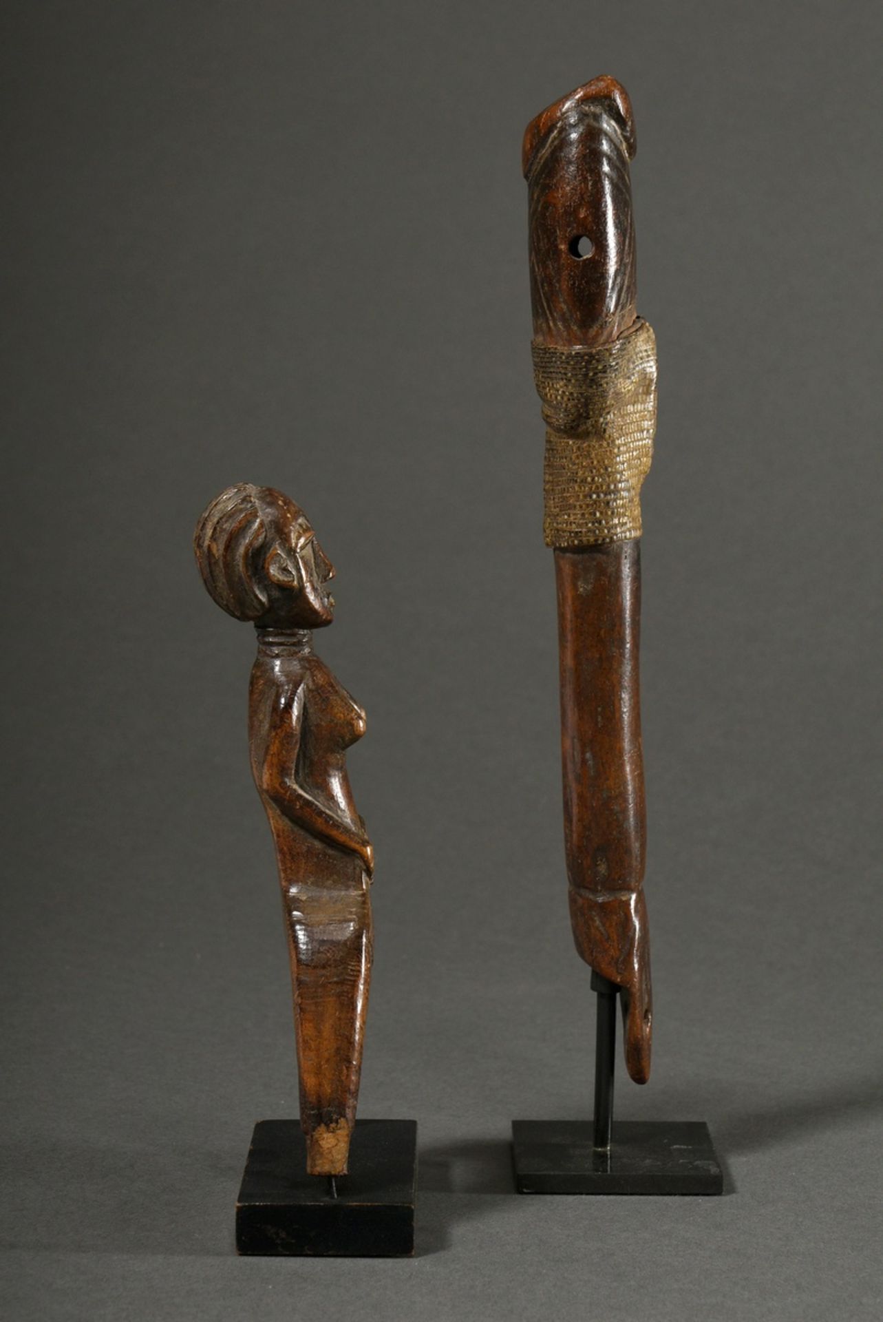 2 Various African carving fragments: Baule slingshot "Woman with spread legs" (verso inscr. "Coll.  - Image 2 of 6