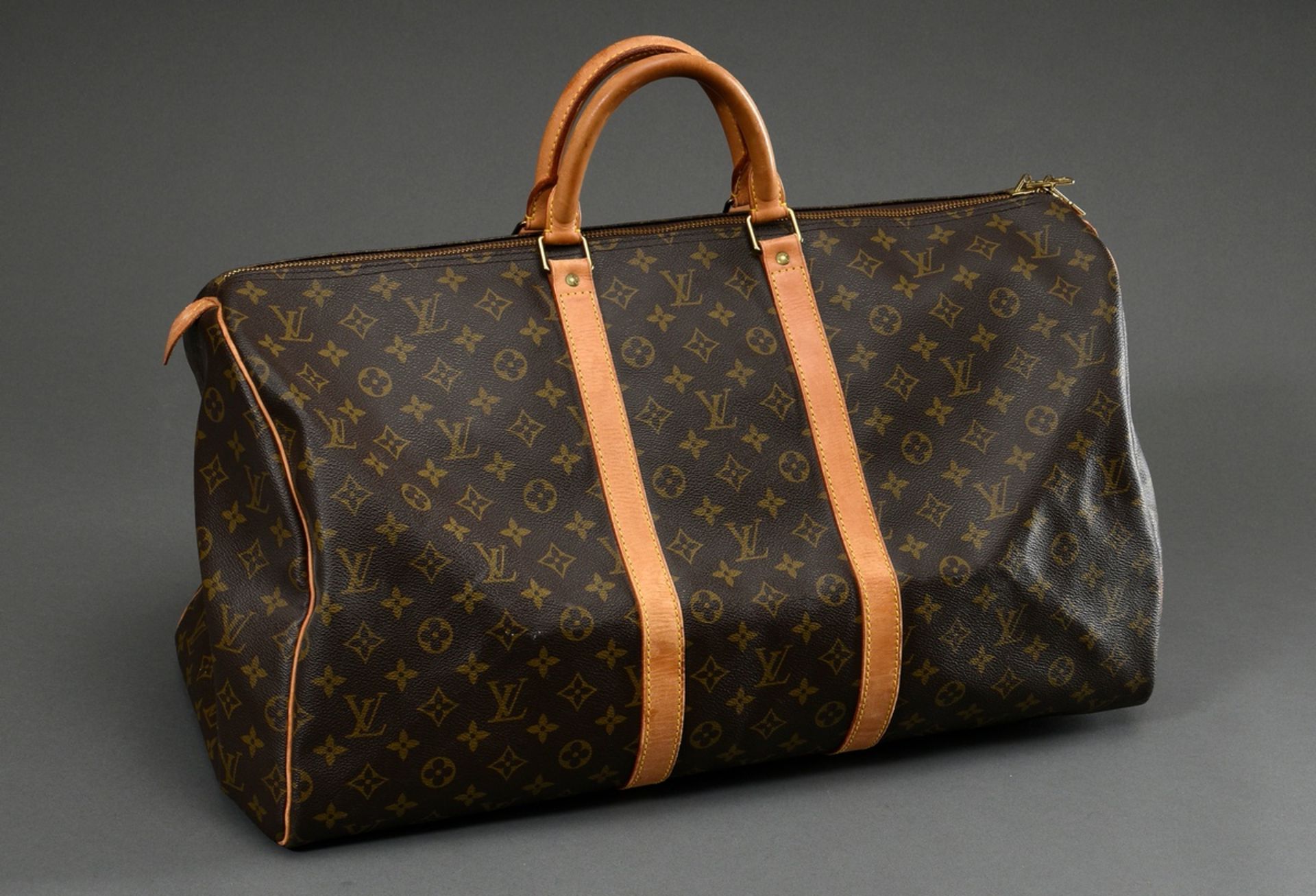 Louis Vuitton vintage "Keepall 55" in monogram canvas with brown textile lining, light cowhide leat - Image 2 of 5