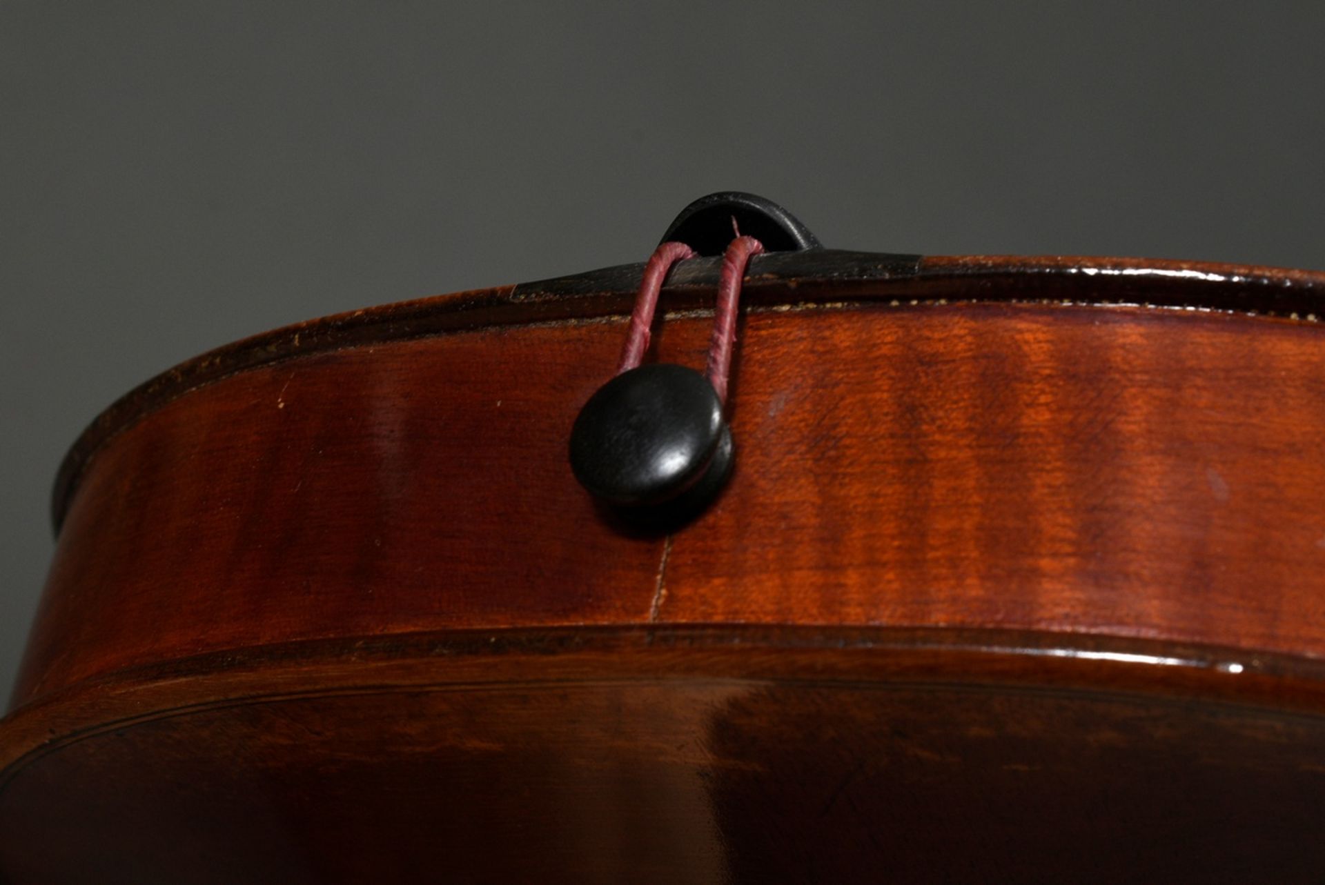 Saxon violin, facsimile label "Schuster & Co. Markneukirchen in Saxony 1925", split back, sound pos - Image 14 of 16