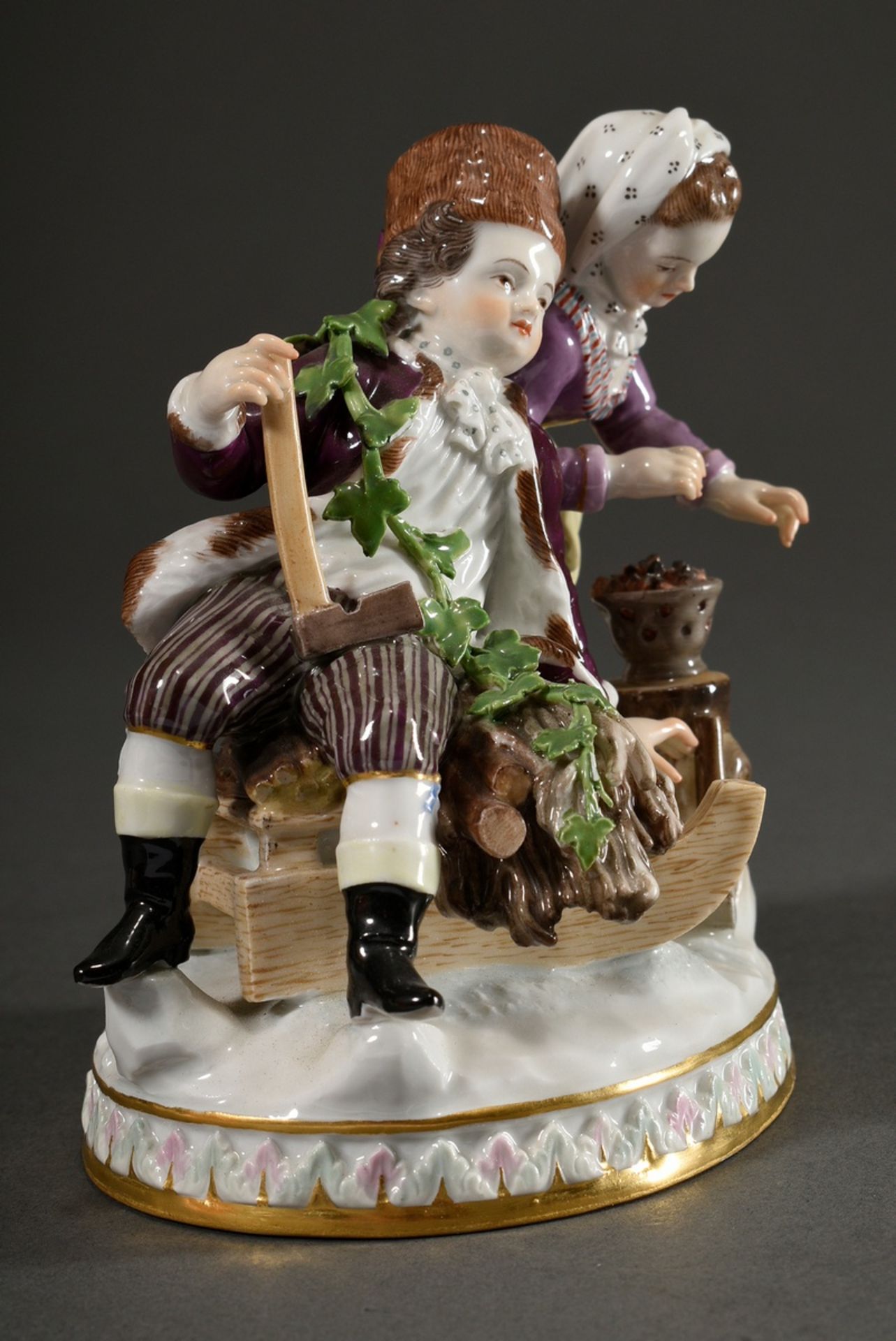 Polychrom staffierte Meissen Gruppe „Allegorie des Winters“, Entw.: Johann Carl Schönheit um 1782,  - Bild 2 aus 6