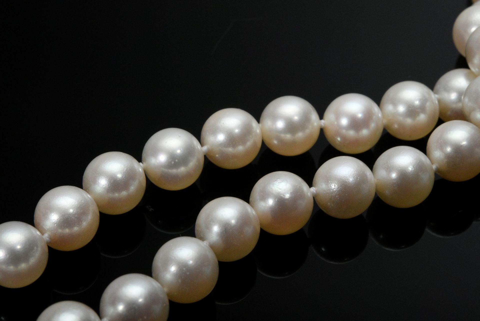 Elegant double row cultured pearl necklace with handmade yellow gold 585 interchangeable clasp (14g - Image 3 of 4