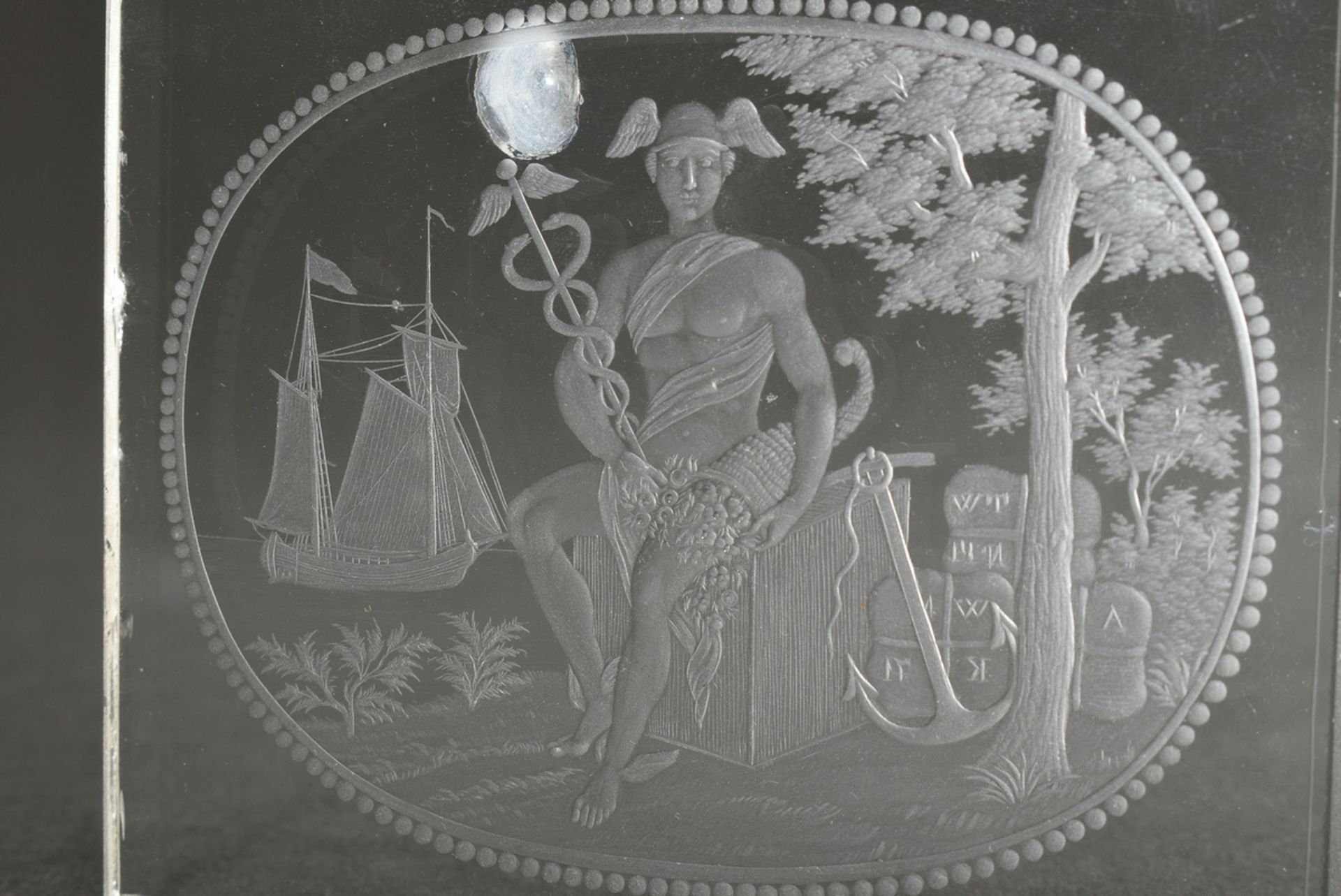 Kainer, Wenzel (tätig 1850-1865 in Hbg.) Glasplatte "Merkur vor Handelsschiffen und Warenballen", 1 - Bild 2 aus 3