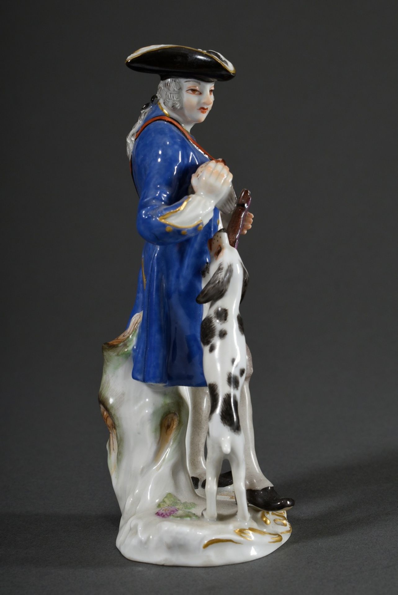 Polychrom staffierte Meissen Figur „Jäger mit Hund und Rebhuhn“ in seltener Farbgebung, Entw.: Pete - Bild 2 aus 7