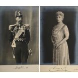 2 Fotografien: "King George V" (1865-1936) 1930 und "Queen Mary" (1867-1953) 1930, je u. handsign.