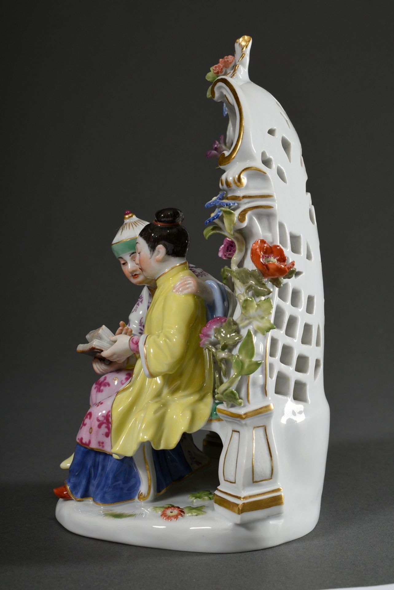 Meissen group "Japanese couple in a summer house", polychrome painted, designed by Peter Reinicke a - Image 7 of 7