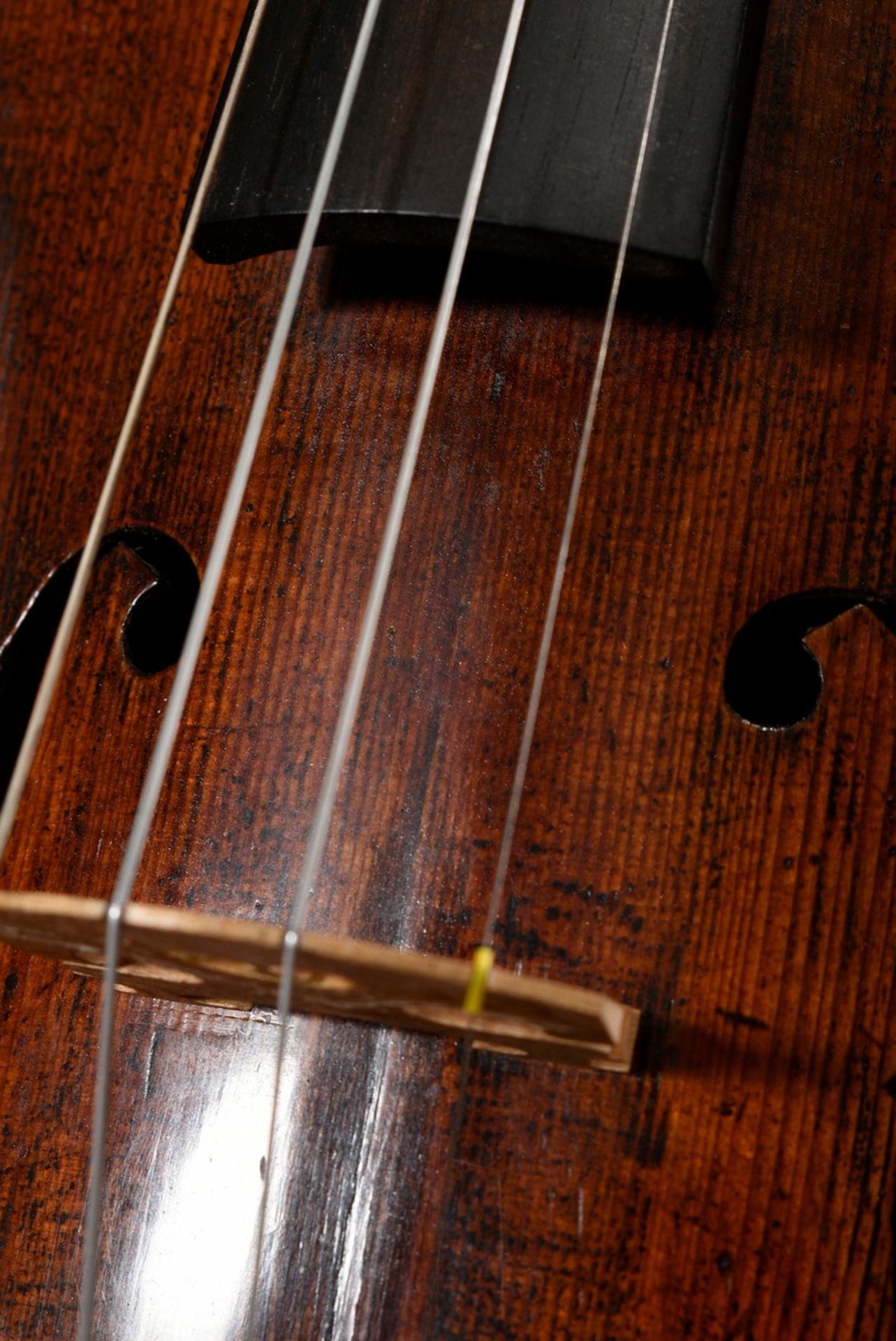Saxon violin for the English and American market, around 1900, facsimile label inside "Antonius Str - Image 12 of 17