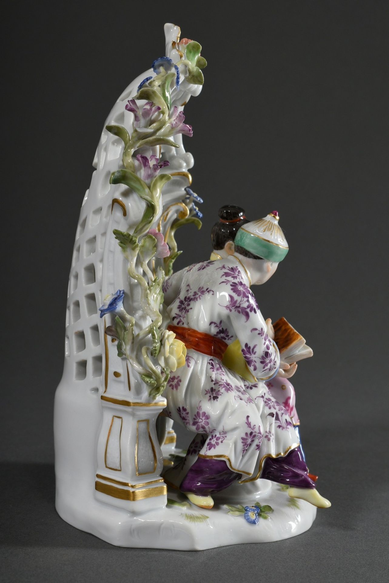 Meissen group "Japanese couple in a summer house", polychrome painted, designed by Peter Reinicke a - Image 2 of 7