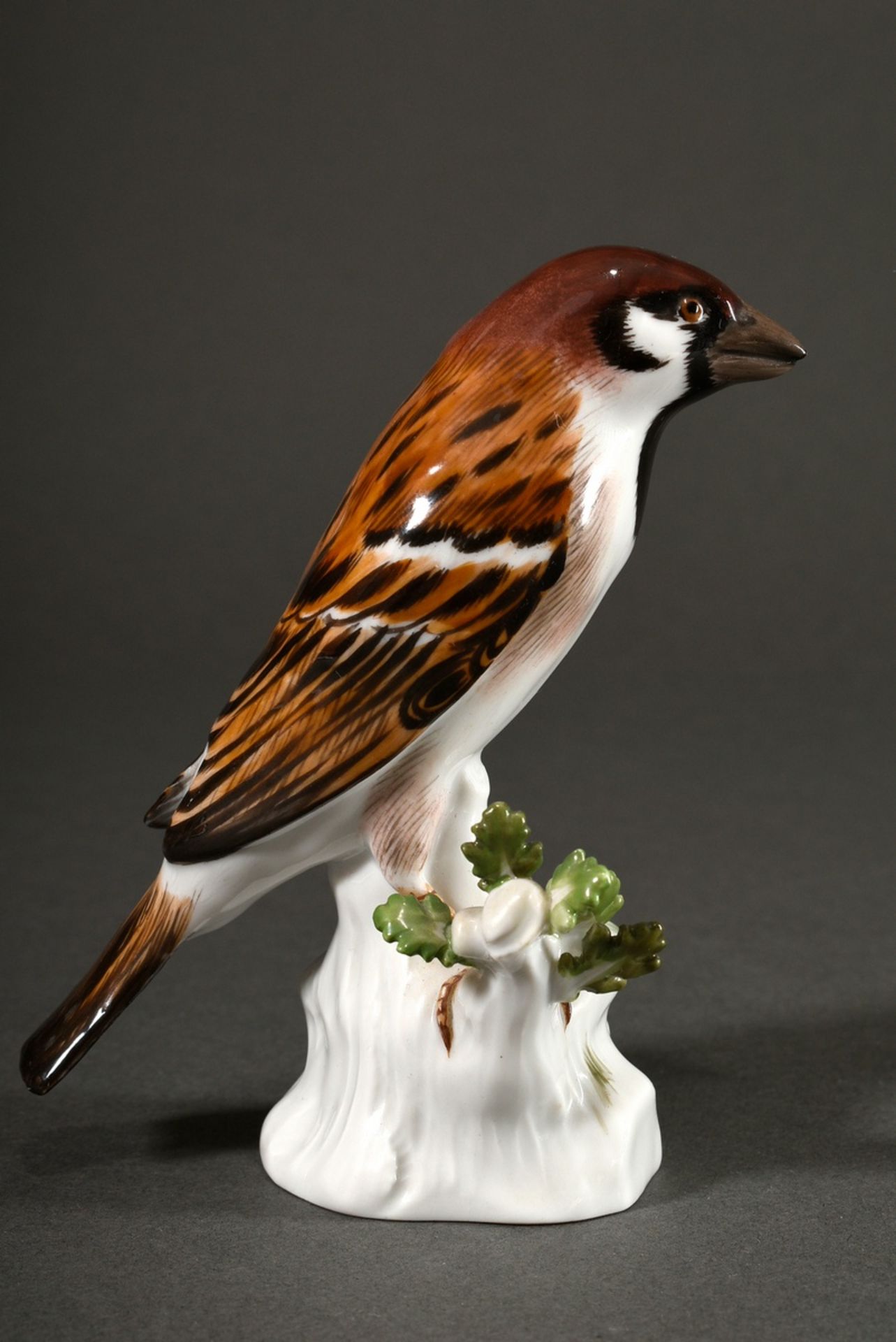Polychrome painted Meissen figure "Sparrow", 20th c., model no.: 77059, shaper no.: 95, year mark:  - Image 2 of 4