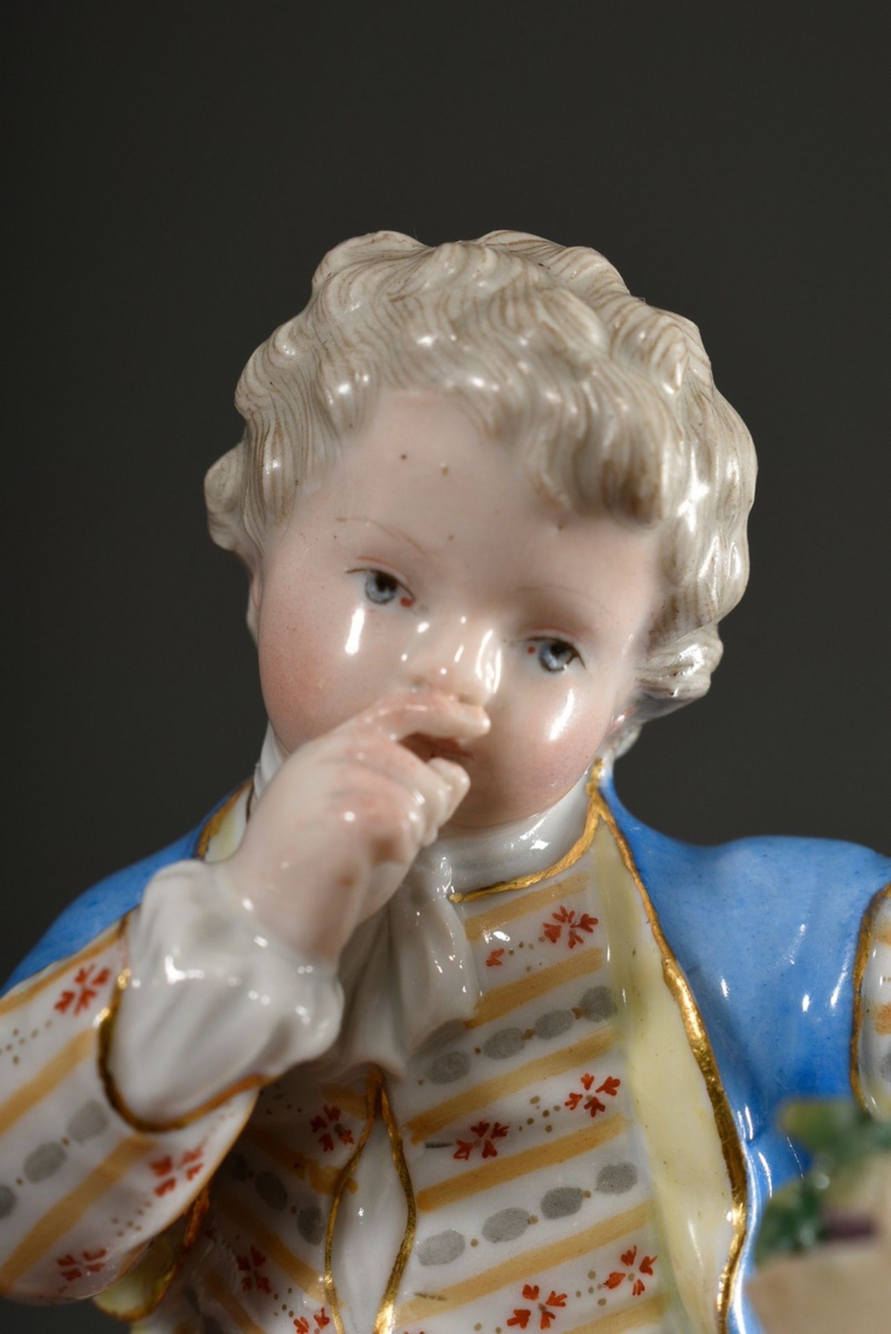 Meissen figurine "Gardener's child with grapes", polychrome painted, design: Michel Victor Acier, e - Image 5 of 7