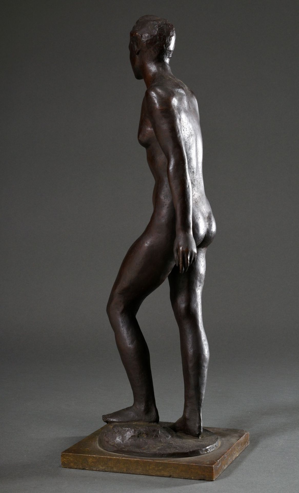 Scheibe, Richard (1879-1964) "Ascending" 1945, bronze, dark patina, with marble base, sign. on the  - Image 5 of 11