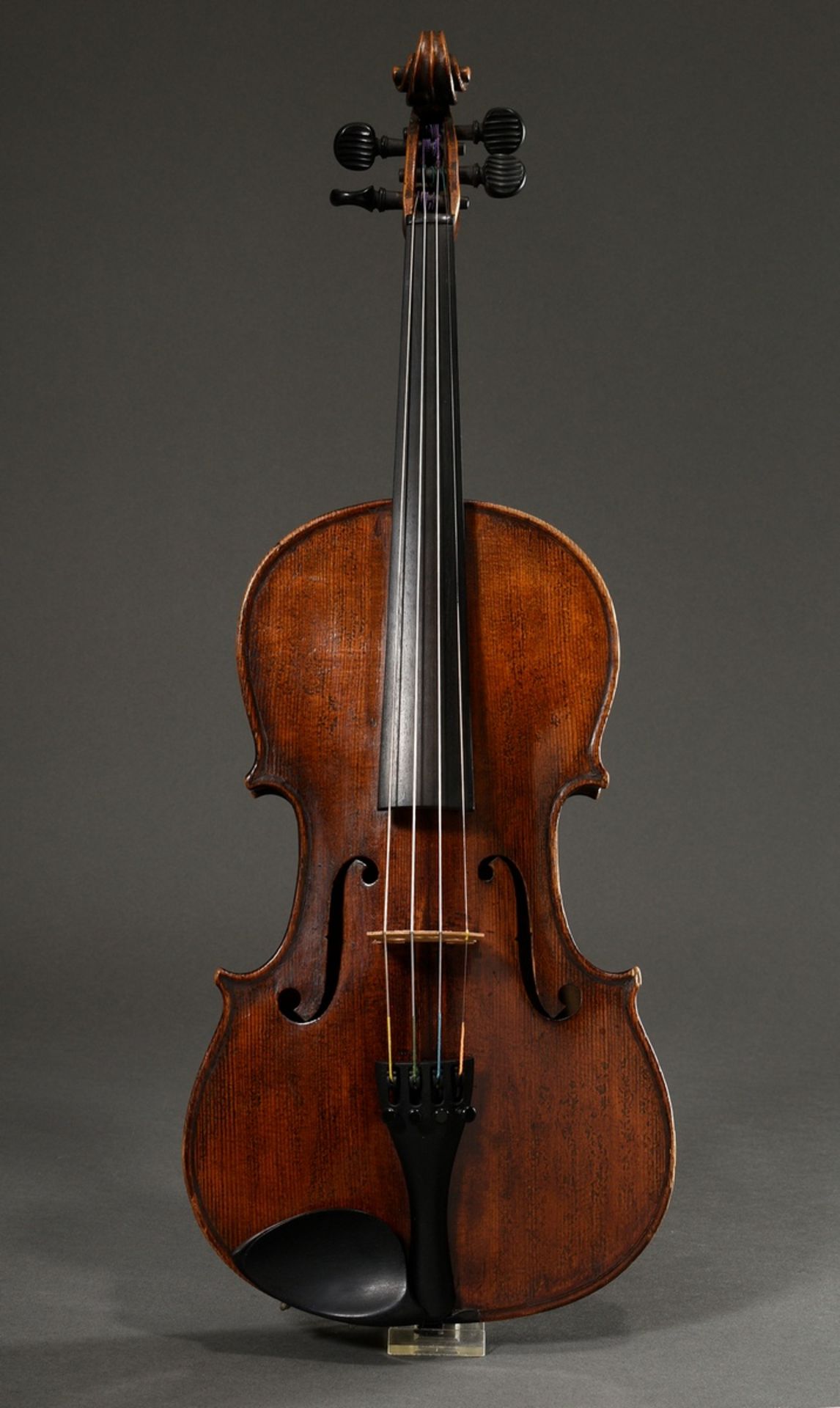 Saxon violin for the English and American market, around 1900, facsimile label inside "Antonius Str - Image 2 of 17