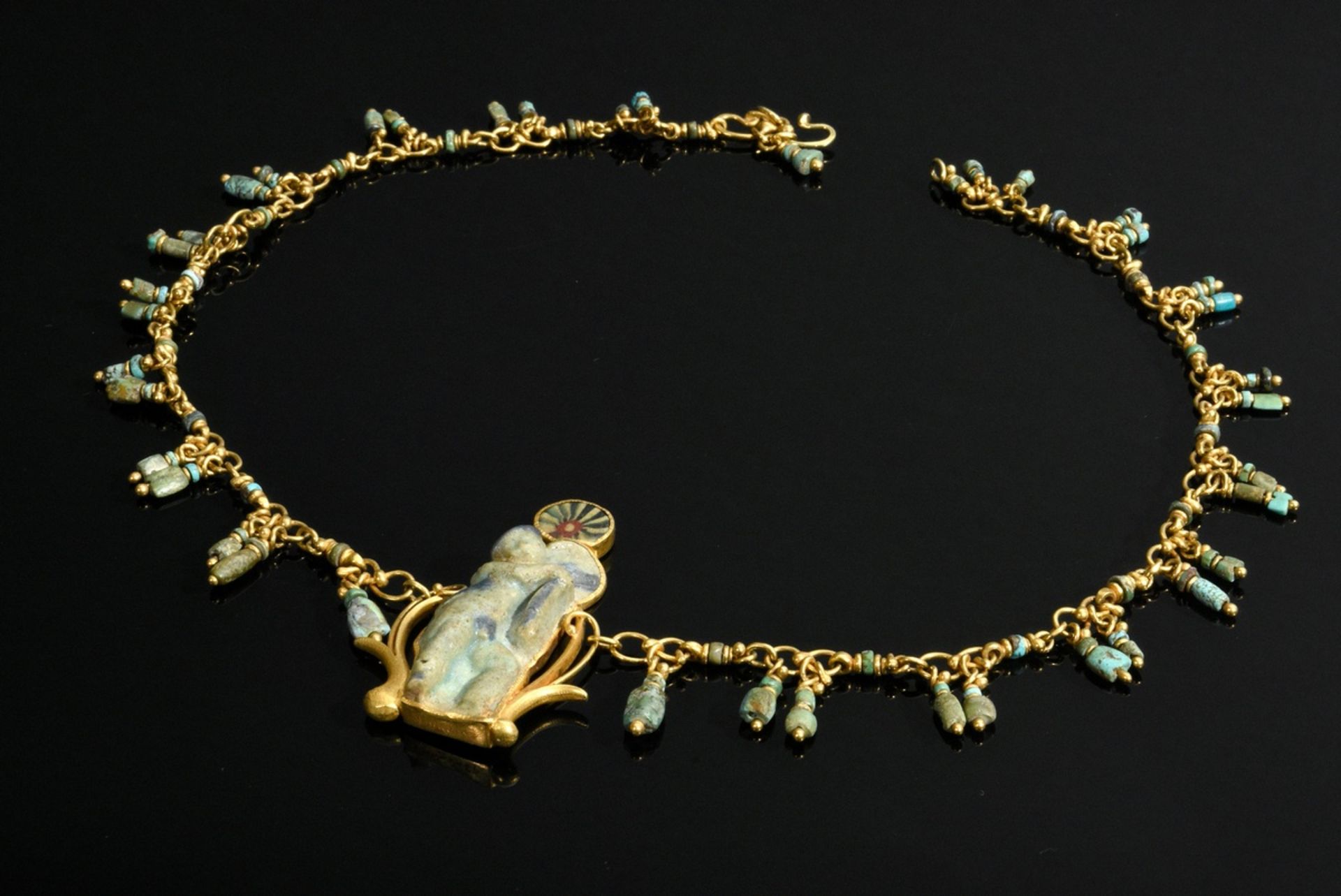 Skoluda, Wolfgang (*1939) Yellow gold 917 Necklace with yellow gold 750 clasp, Afghan turquoise bea