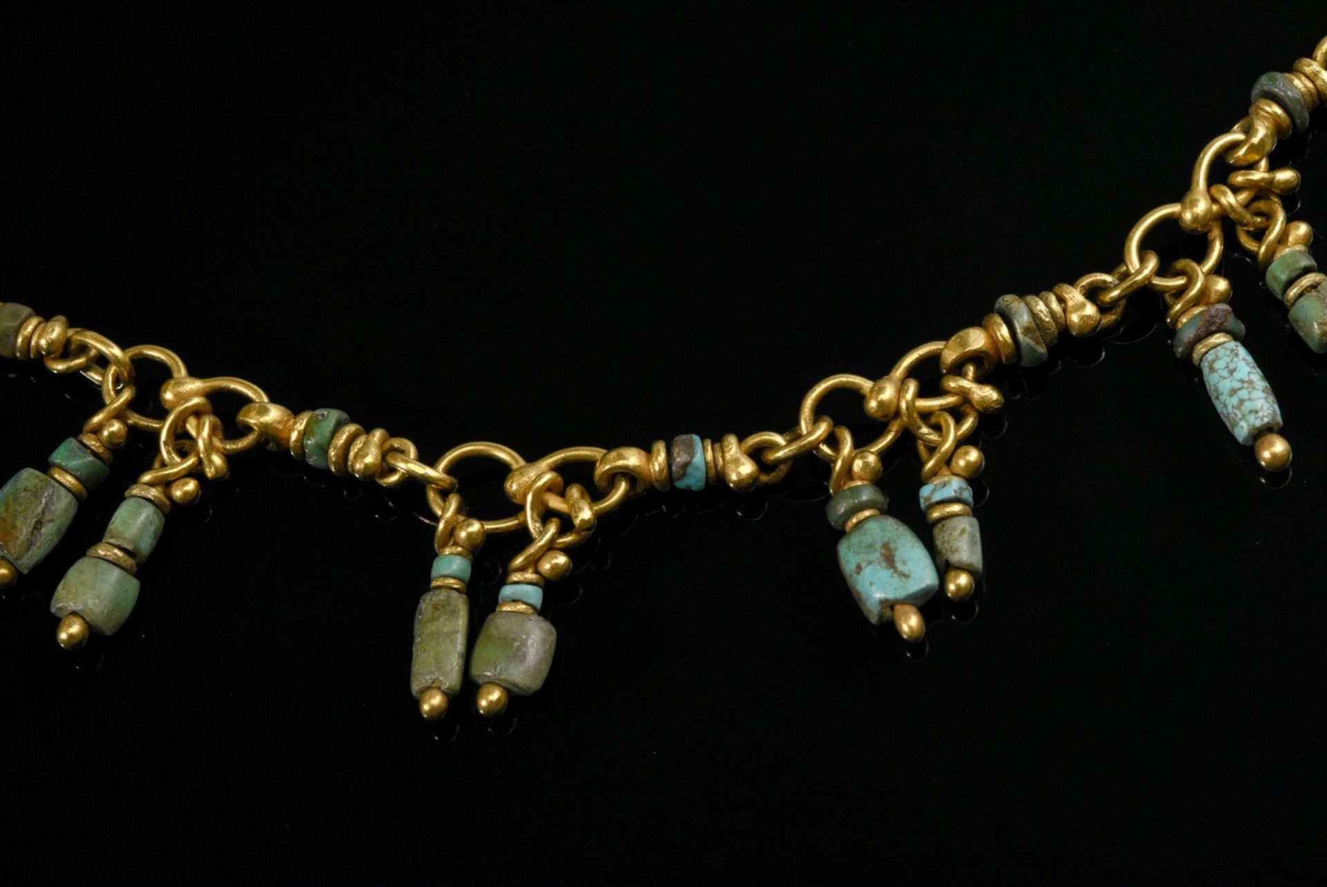 Skoluda, Wolfgang (*1939) Yellow gold 917 Necklace with yellow gold 750 clasp, Afghan turquoise bea - Image 4 of 4