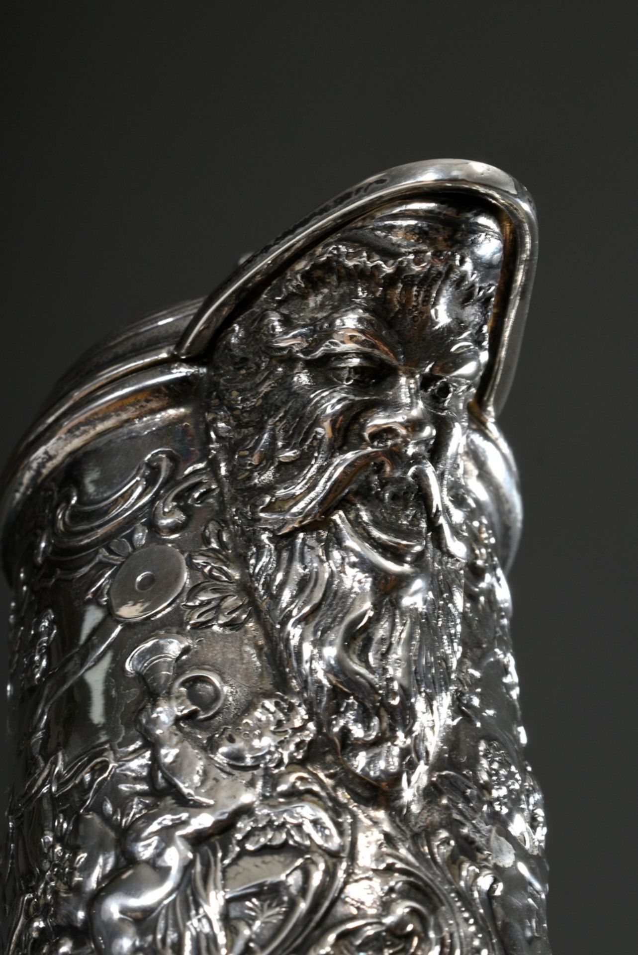 Prunk Schankkanne mit geschliffenem Glaskorpus sowie reich ornamentierter Silber 800 Montierung an  - Bild 9 aus 9