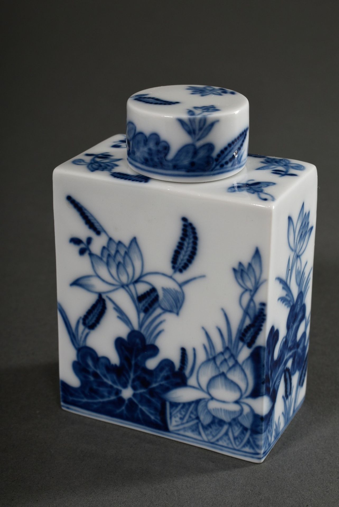 3 Various pieces of Meissen with floral blue painting after Chinese models, 20th century: lidded va - Image 8 of 10