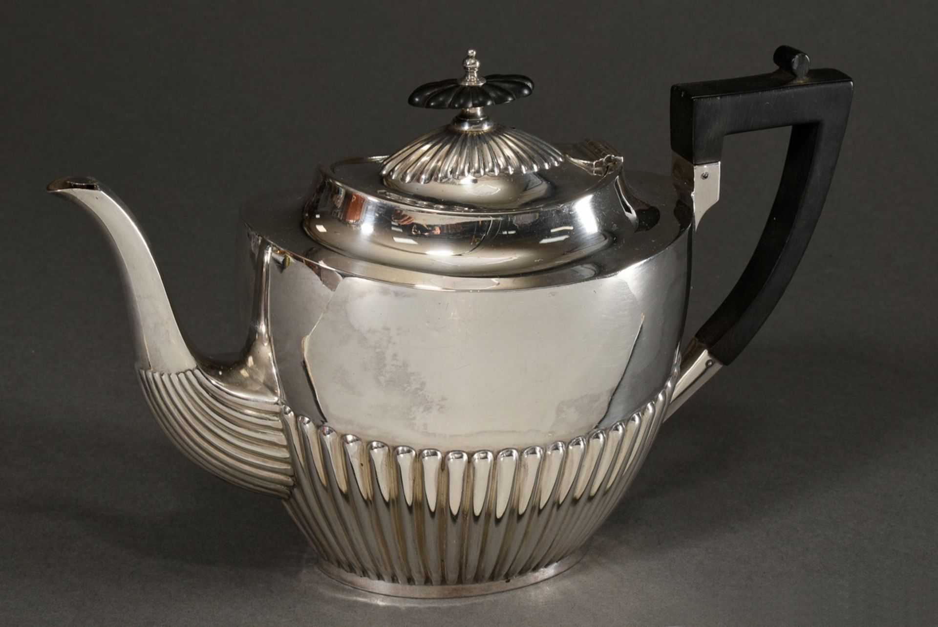 Queen Ann style teapot with engraved motto "In Deo Omnia" and blackened wooden handle, MM: John Edw - Image 2 of 9