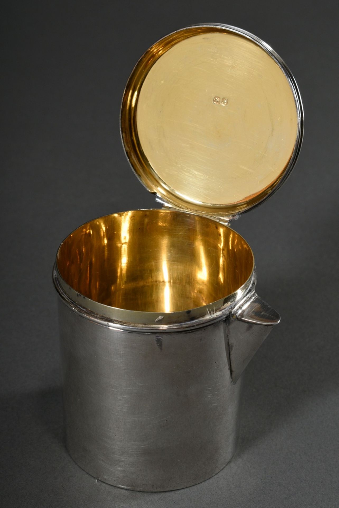 Small cylindrical chocolatière with turned ivory handle and engraved coat of arms on the lid "Herme - Image 6 of 8