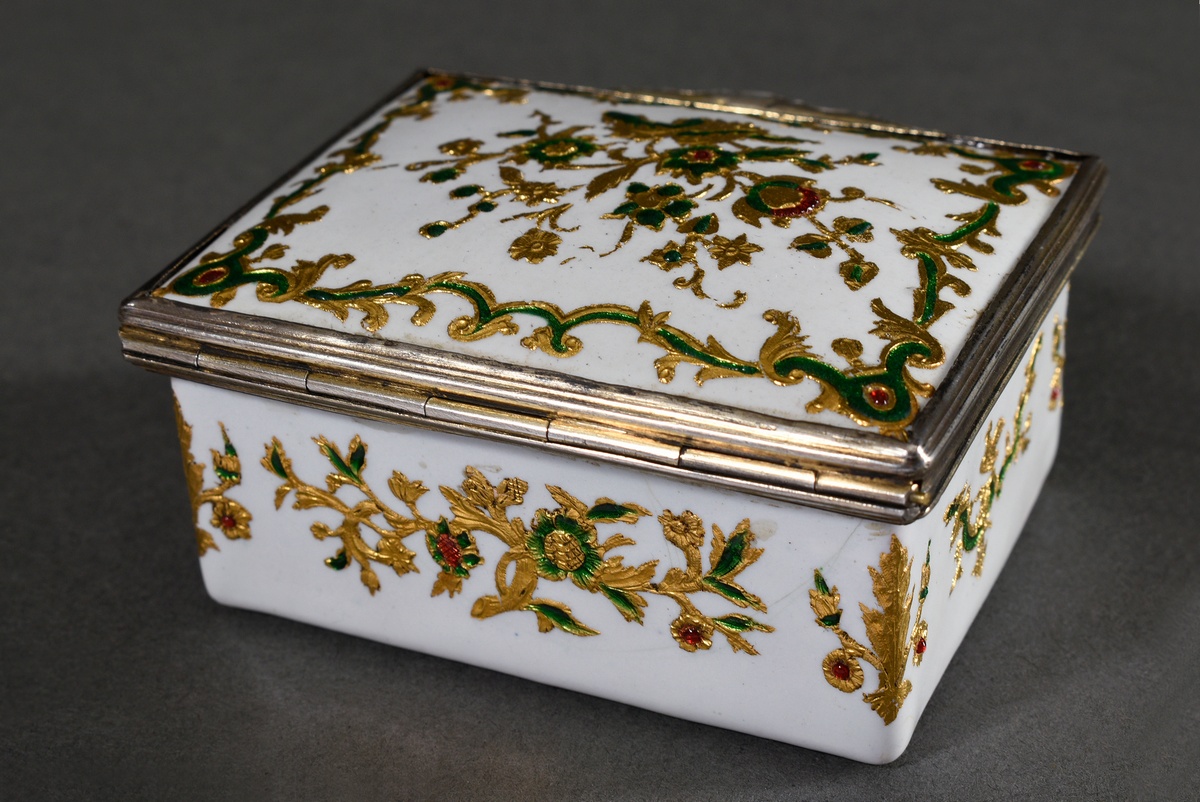 Baroque enamel de Saxe tabatiere of rectangular form with gold ornament "flower tendrils and birds" - Image 2 of 6