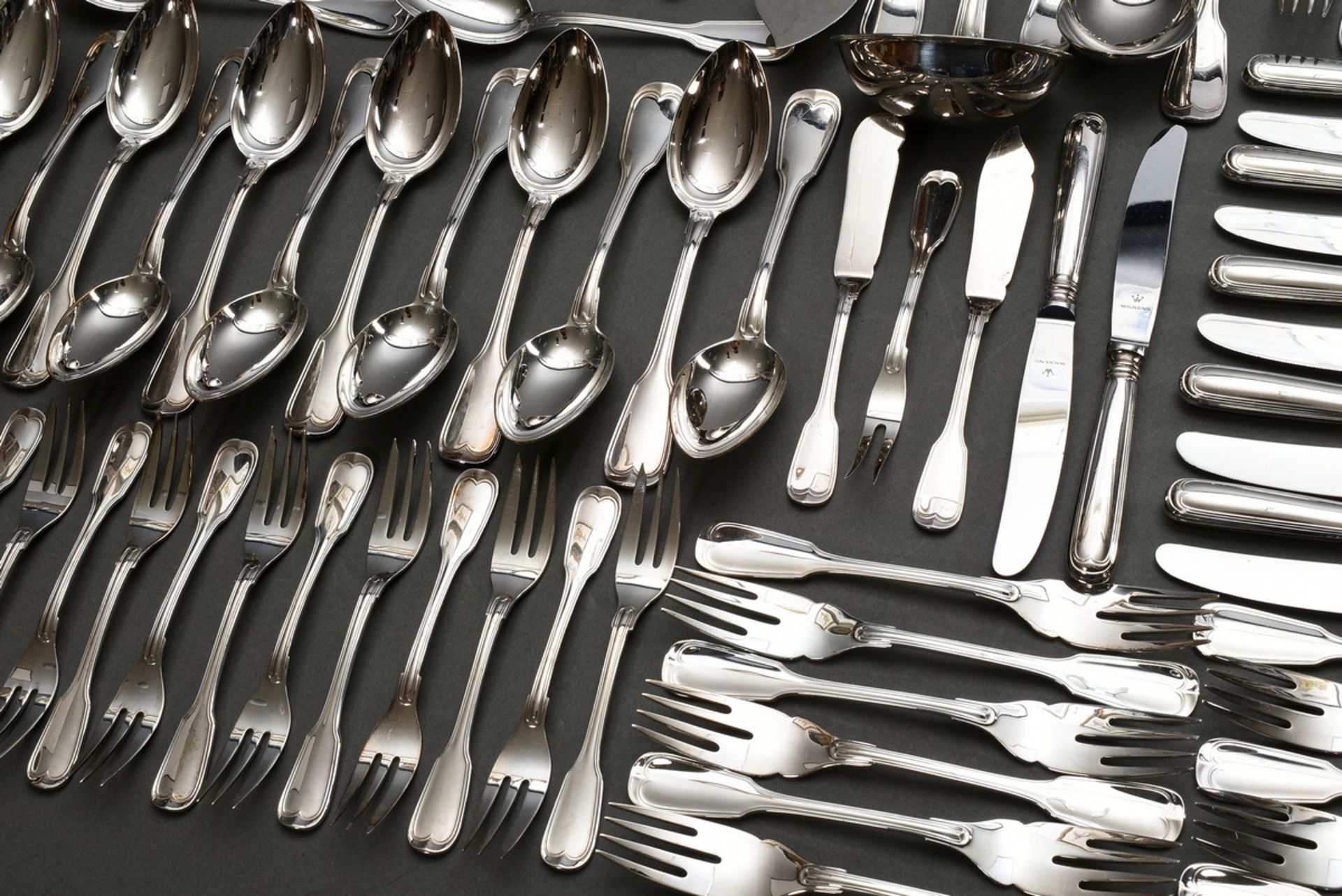 132 pieces Wilkens cutlery "Augsburger Faden" for 12 persons, silver 800, 5360g (without knives), c - Image 4 of 6