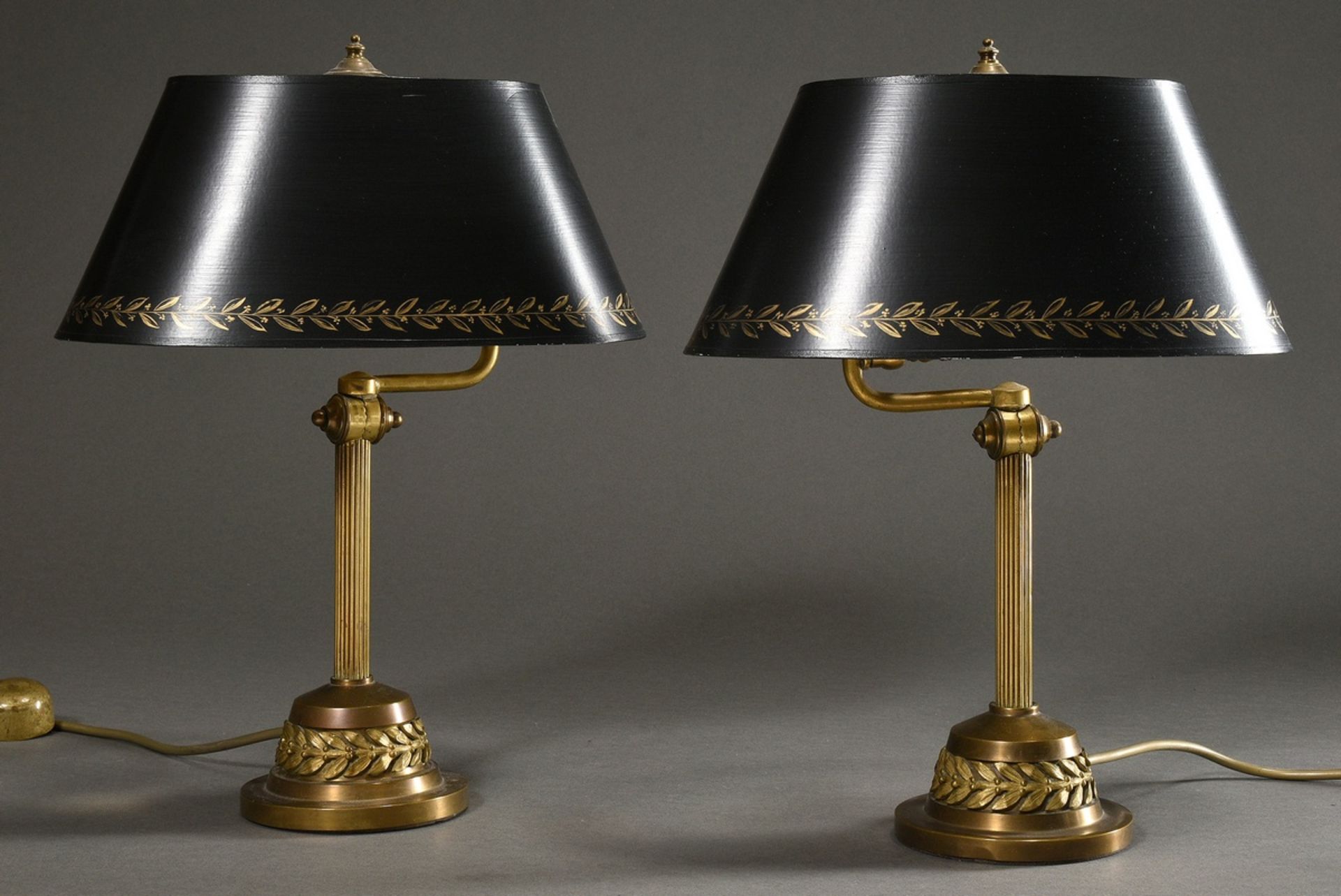 Pair of bronze column lamps with laurel rim on base and on the adjustable black shades (handmade), 