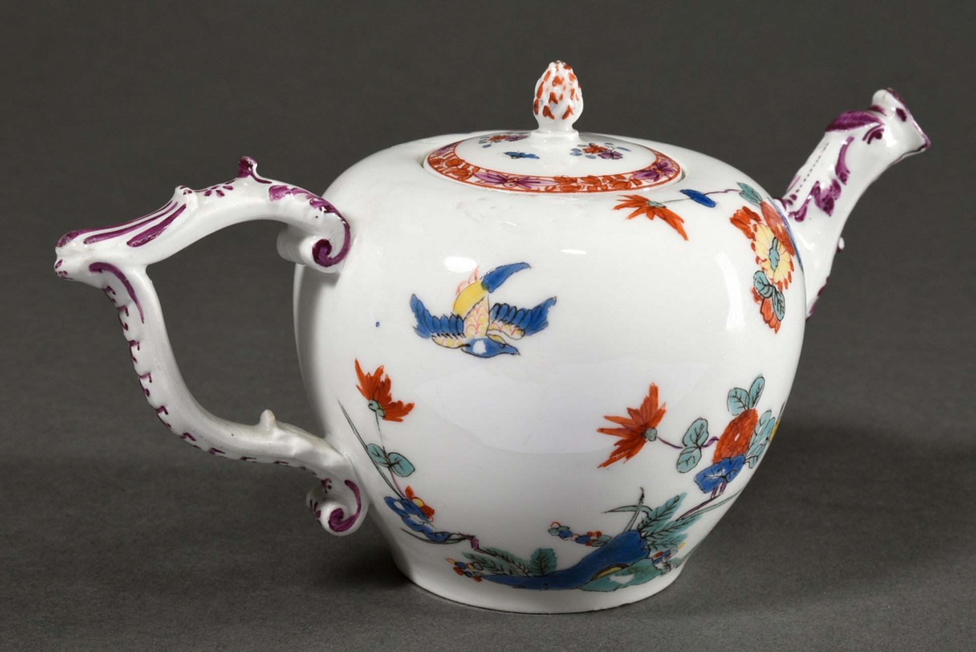 Small Meissen teapot with Kakiemon decor "Vogel und Blütenzweige" in iron red, overglaze blue, sea  - Image 2 of 6