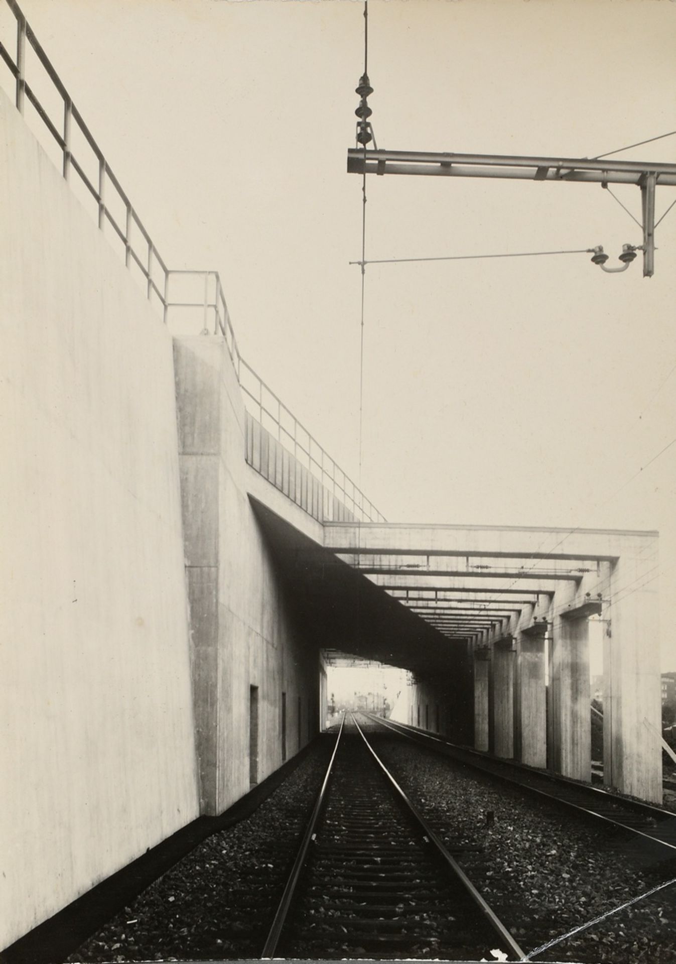 10 Renger-Patzsch, Albert (1897-1966) "Architekturstudien" (Beton- und Brückenbau), Fotografien, ve - Bild 6 aus 13