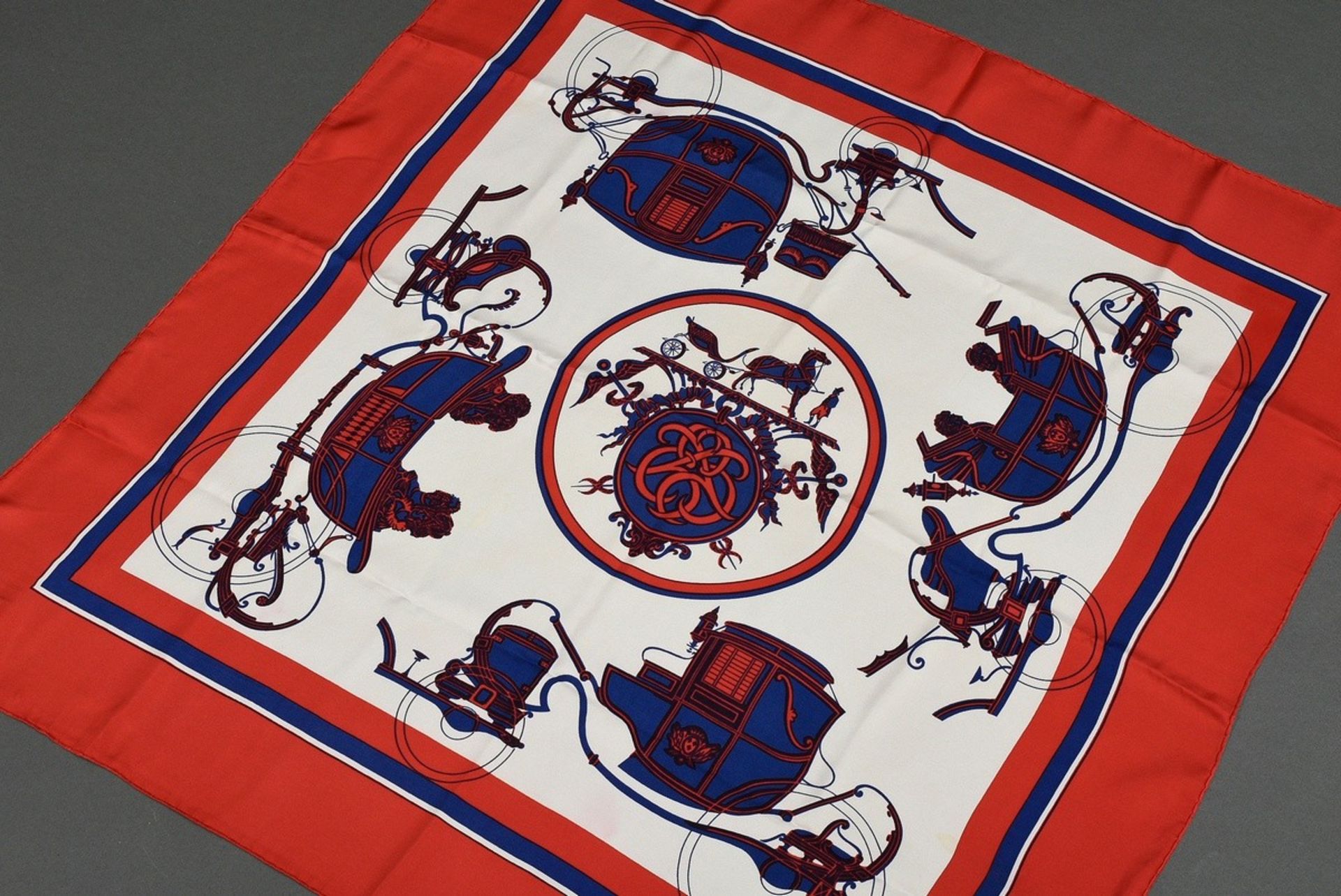 Hermès silk carré "Ex Libris" in red/blue, design: Hugo Grygkar 1946, rolled edge, 90x90cm, no tag, - Image 2 of 3