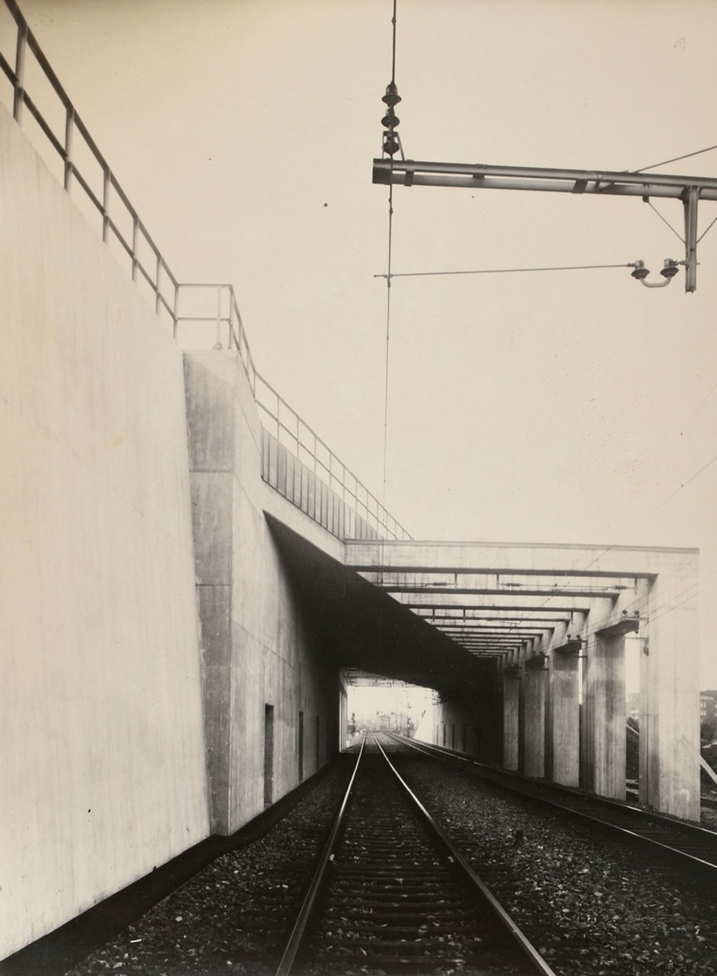 10 Renger-Patzsch, Albert (1897-1966) "Architekturstudien" (Beton- und Brückenbau), Fotografien, ve - Bild 12 aus 13