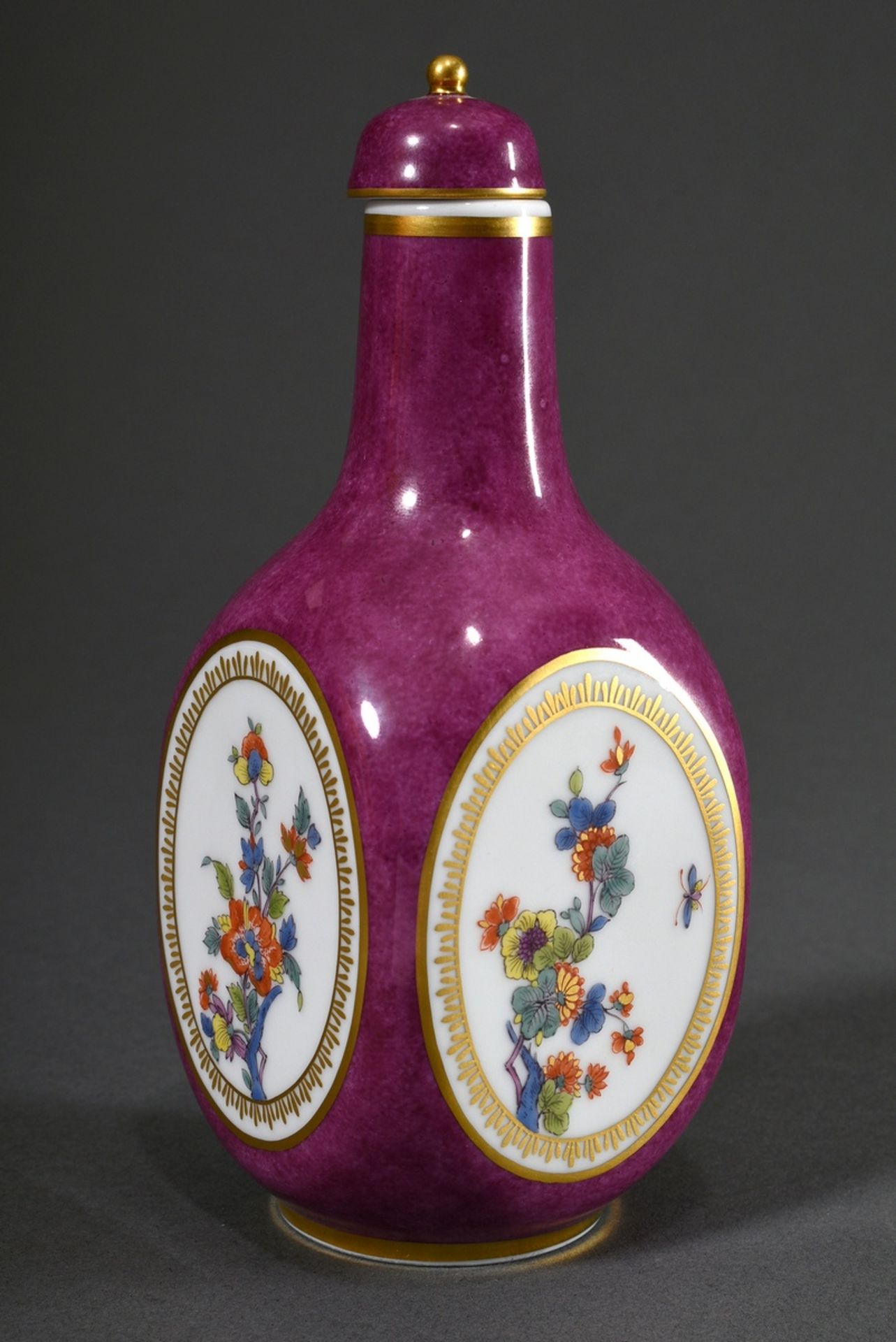 Meissen square sake bottle after an Asian model with polychrome Kakiemon decoration in ocval cartou