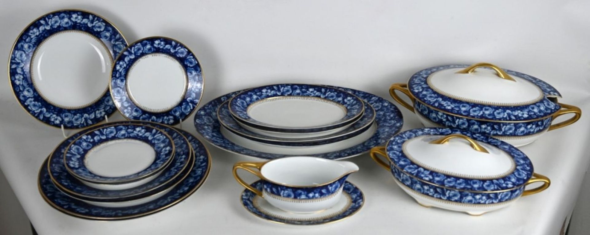 JUGENDSTIL-SPEISESERVICE Rosenthal "Bleu Royal"