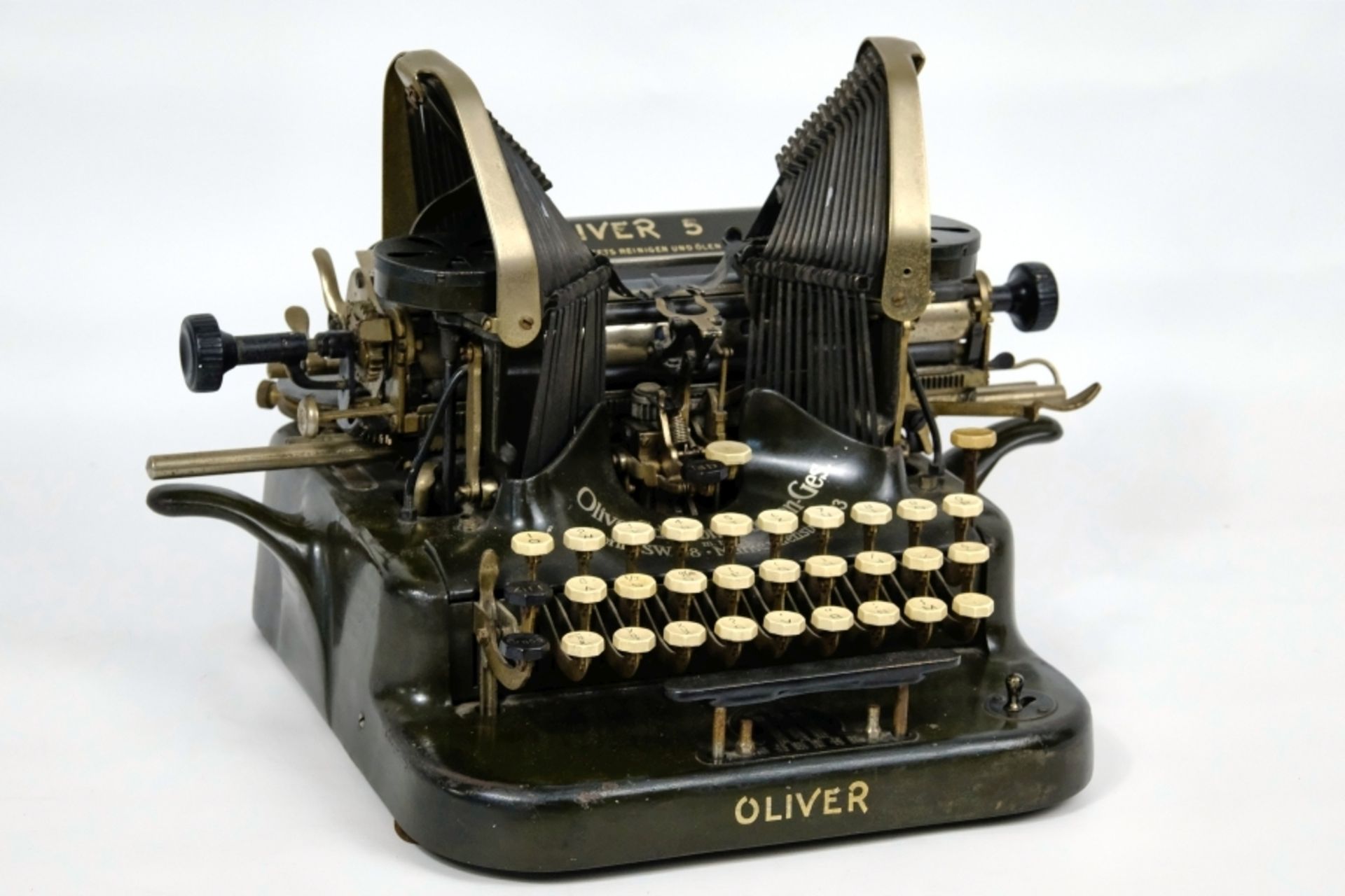 OLIVER 5 SCHREIBMASCHINE (1908)