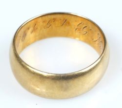 RING in schlichter Form, 585 Gelbgold, Gr. 52, 5,79g