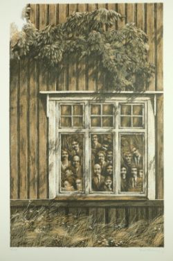 BÖCKMAN Bengt "Ohne Titel", Fassade eines Holzhauses, großes Fenster aus dem 19 menschliche Köpfe b