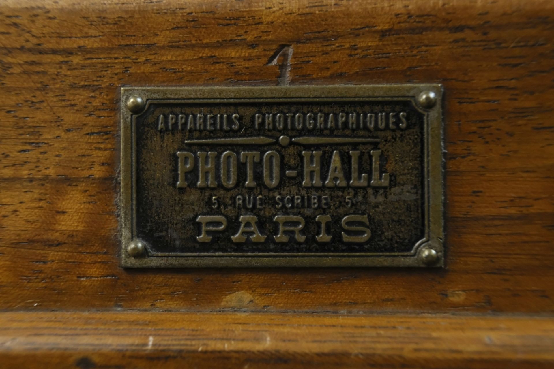 REISEKAMERA für Platten 13x18cm, hergestellt bei Photo-Hall Paris, 1890er Jahre, Eichenholz, Objekt - Image 7 of 13