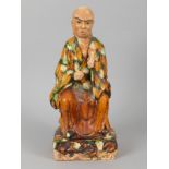 Luohan (Arhat) Figur im Stil des 18./19. Jahrhunderts, wohl China, 20. Jh.