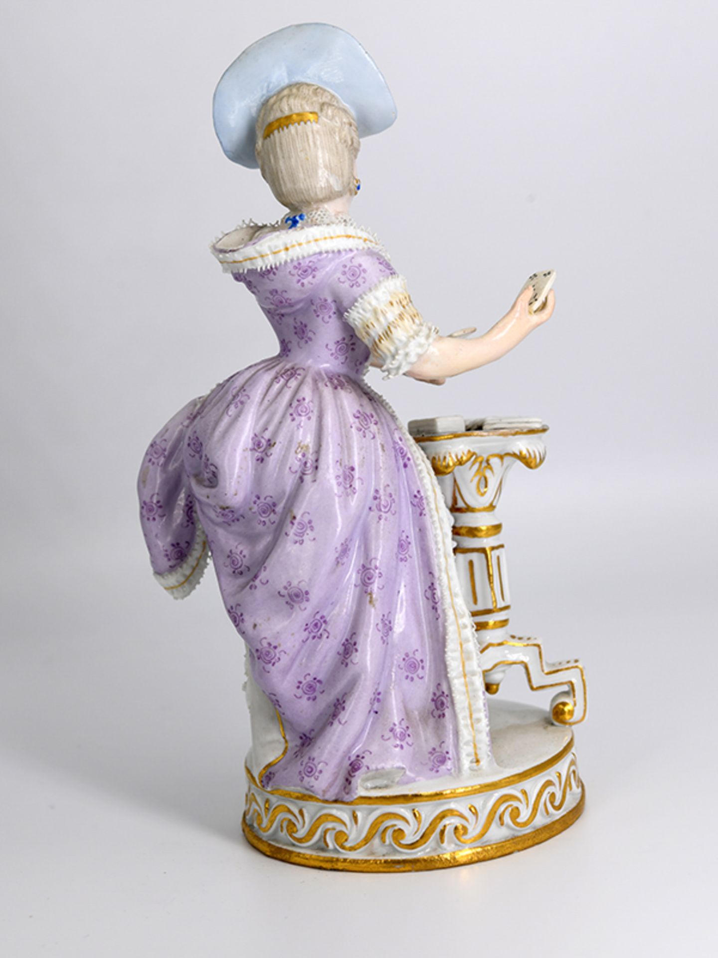 Figur "Elegante Patience-Legerin", nach Entwurf von M.V. Acier (1736-1799), Meissen, 19 Jh. - Image 5 of 8