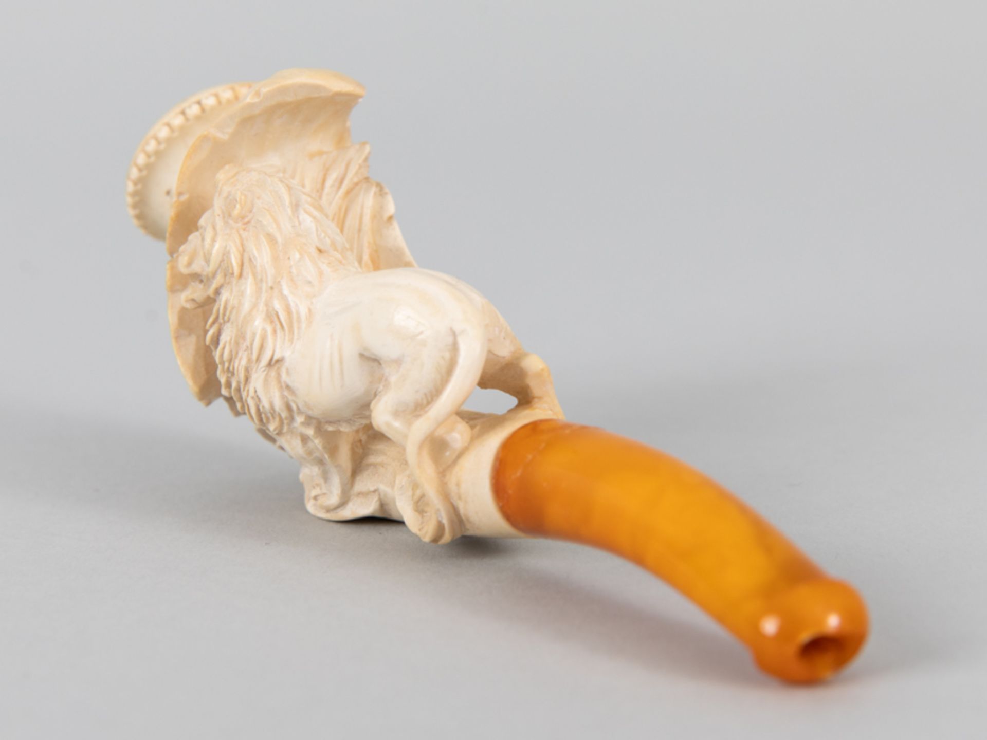 3 verschiedene Pfeifen- / Zigarillospitzen aus Meerschaum, 19. Jh. - Image 7 of 11