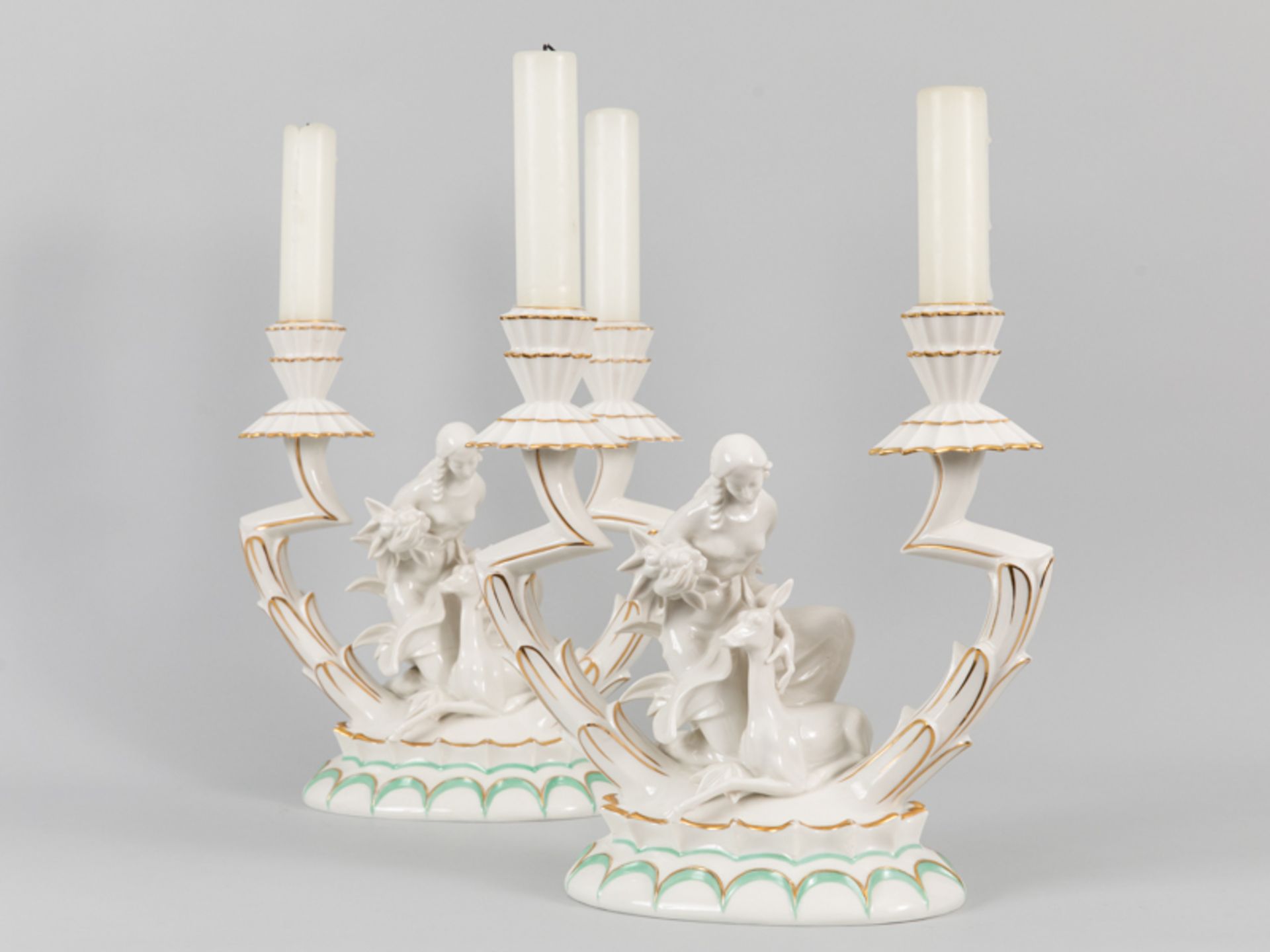 Paar figurale Kerzenleuchter, Karl Tutter (1883 - 1969), Hutschenreuther Abteilung für Kunst, wohl 2 - Image 5 of 8
