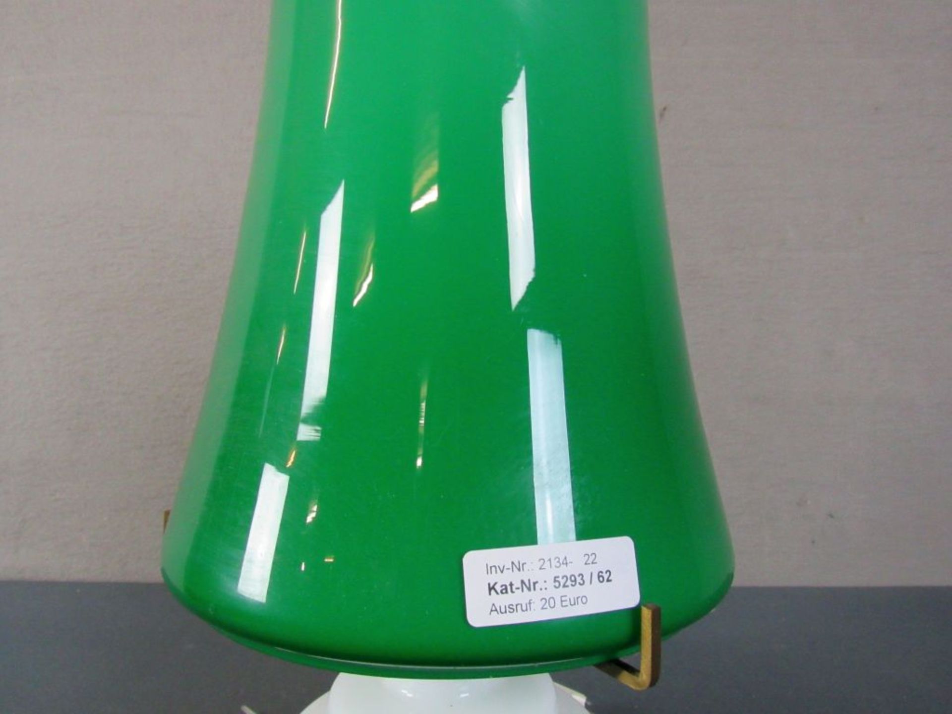 Vintage Tischlampe grüner Schirm weiß - Bild 4 aus 6