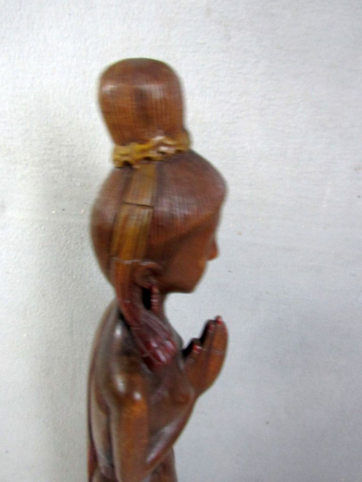 Asiatische Skulptur handgeschnitzt - Image 6 of 6