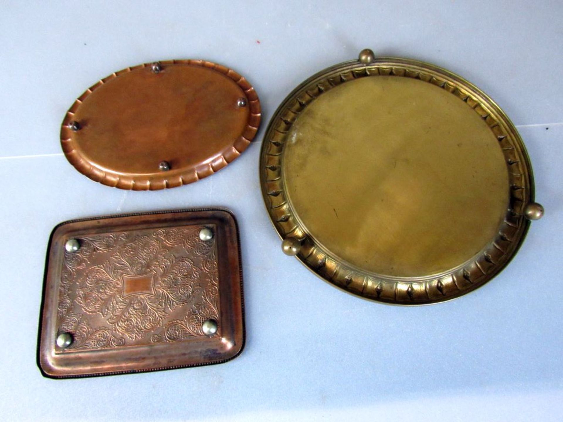 Drei antike Tabletts Messing und - Bild 12 aus 12
