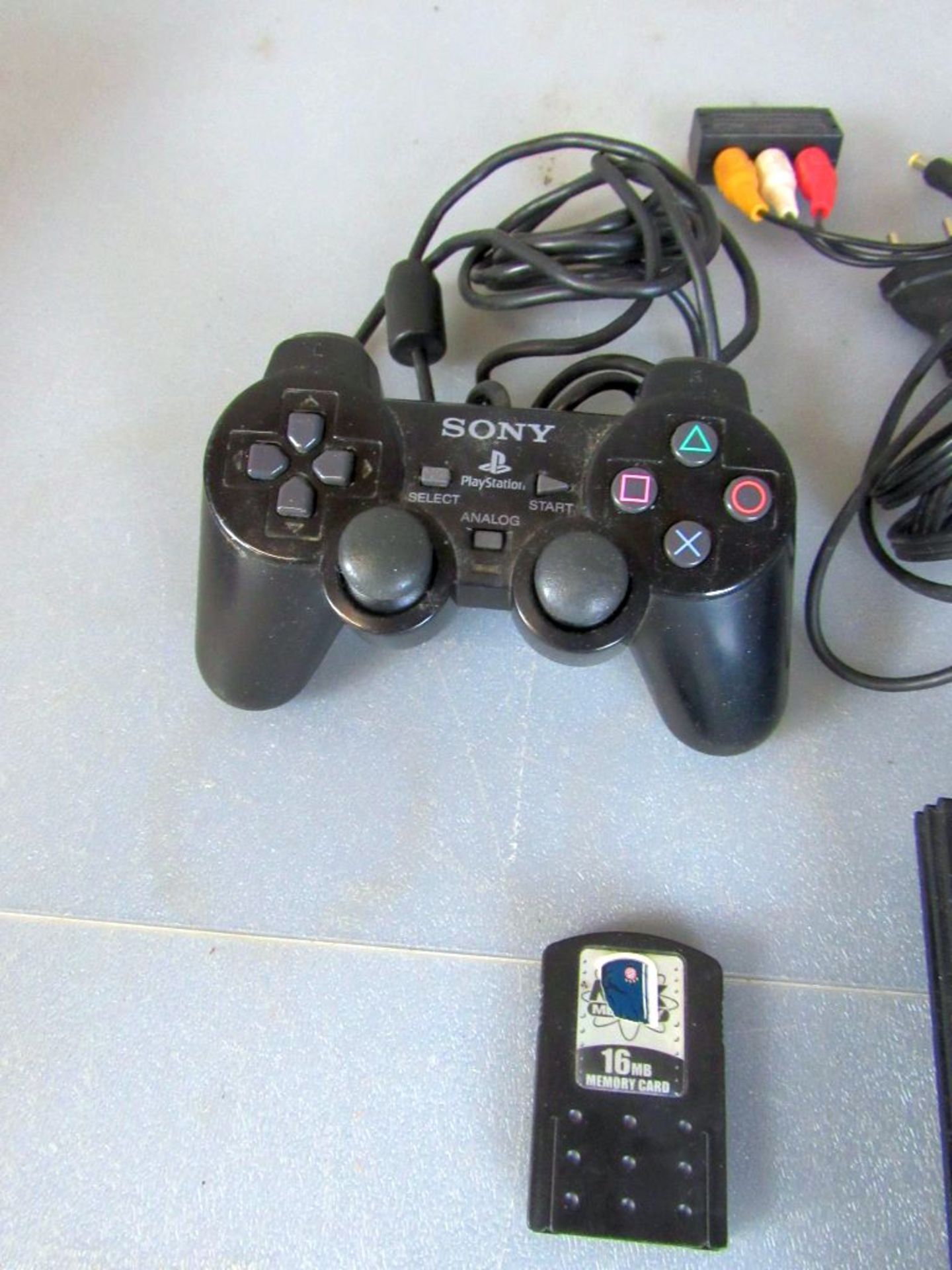 Playstation 2 Controller und - Bild 4 aus 8